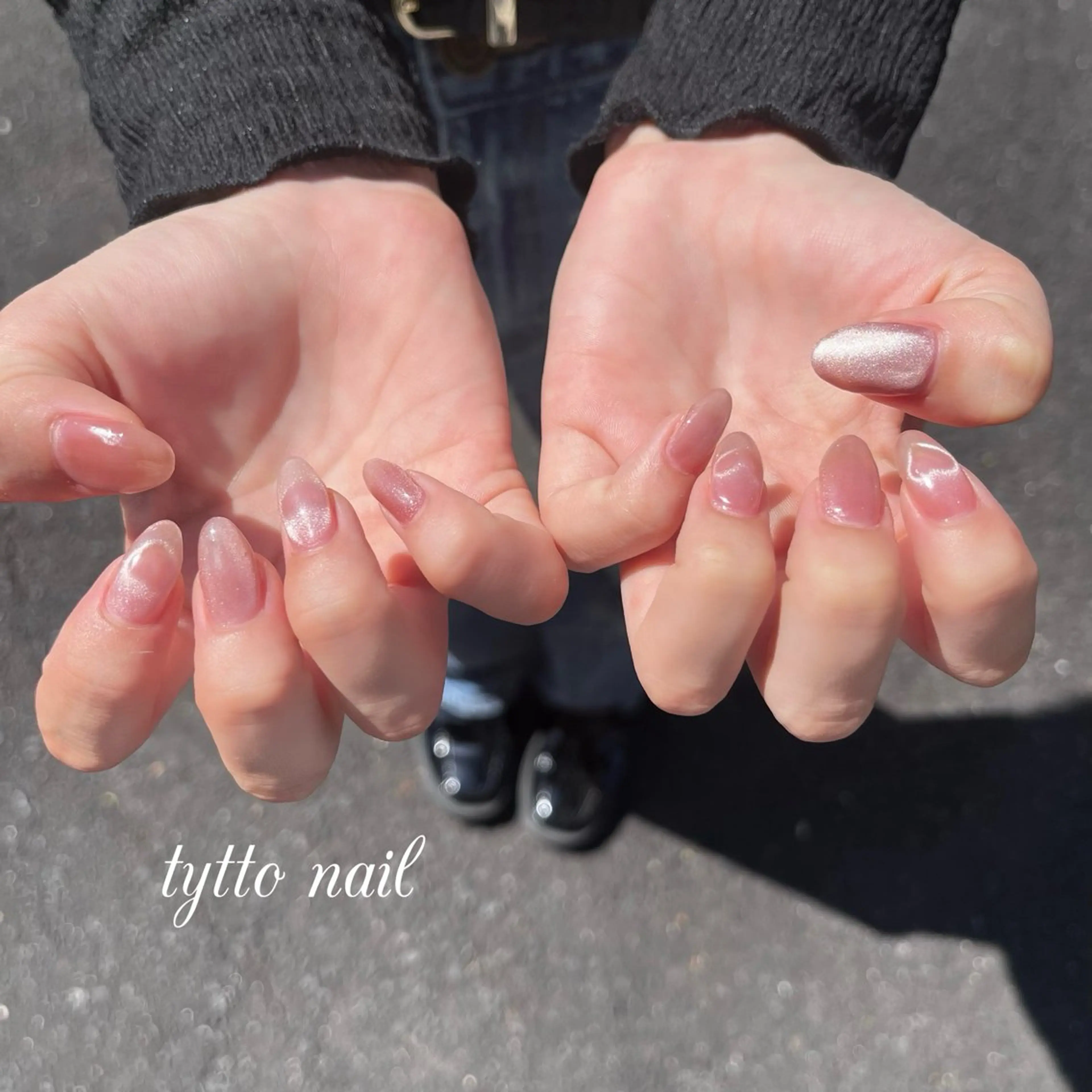ネイル アートネイル ガーリー ハート キラキラネイル マグネットネイル tytto nail ❤︎‪‪eri‪‪のネイルデザイン