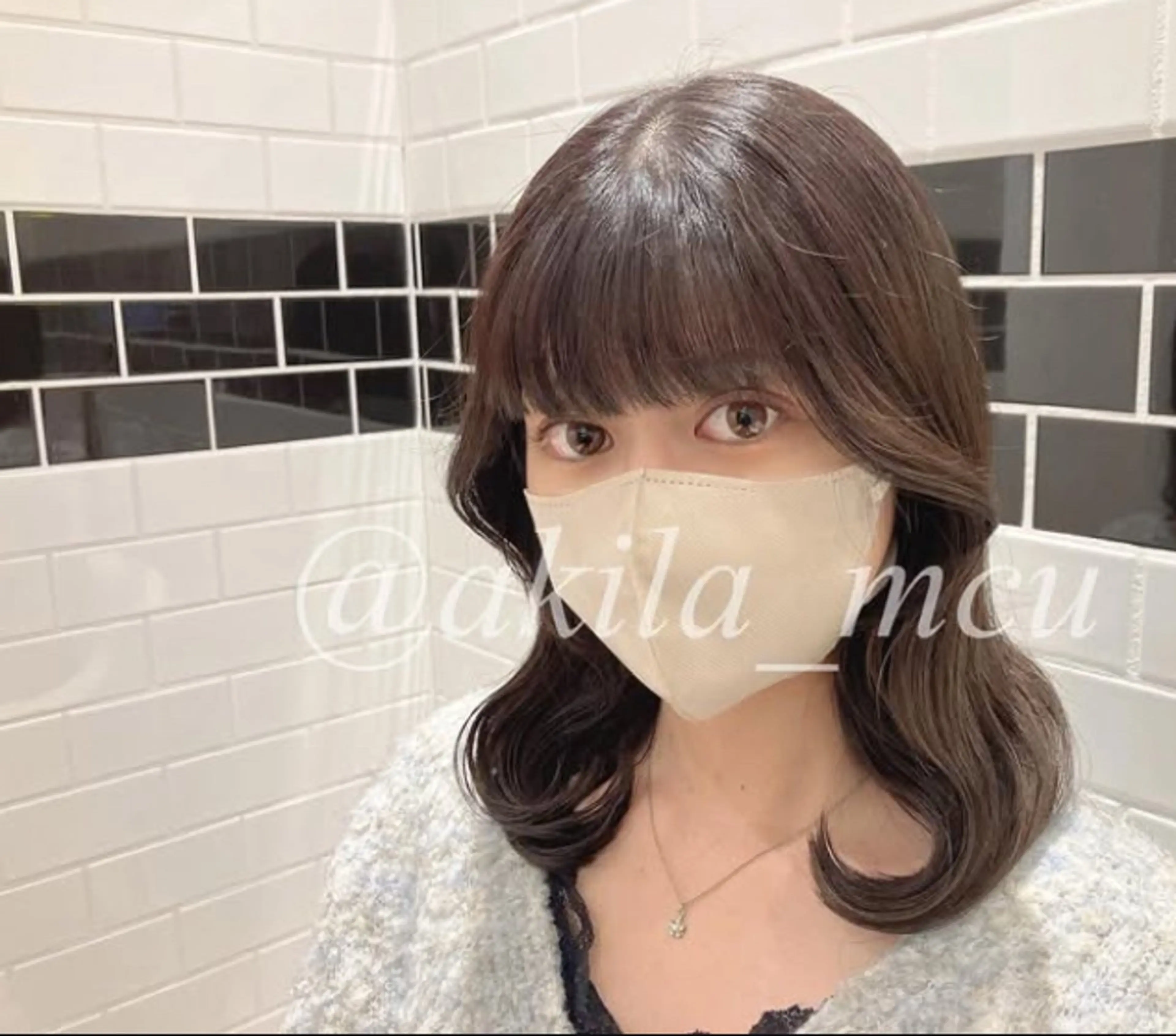 ロング カラー ヘアアレンジ アッシュ 透明感カラー グレージュ くびれヘア 髪質改善 エグチ アキラのヘアスタイル