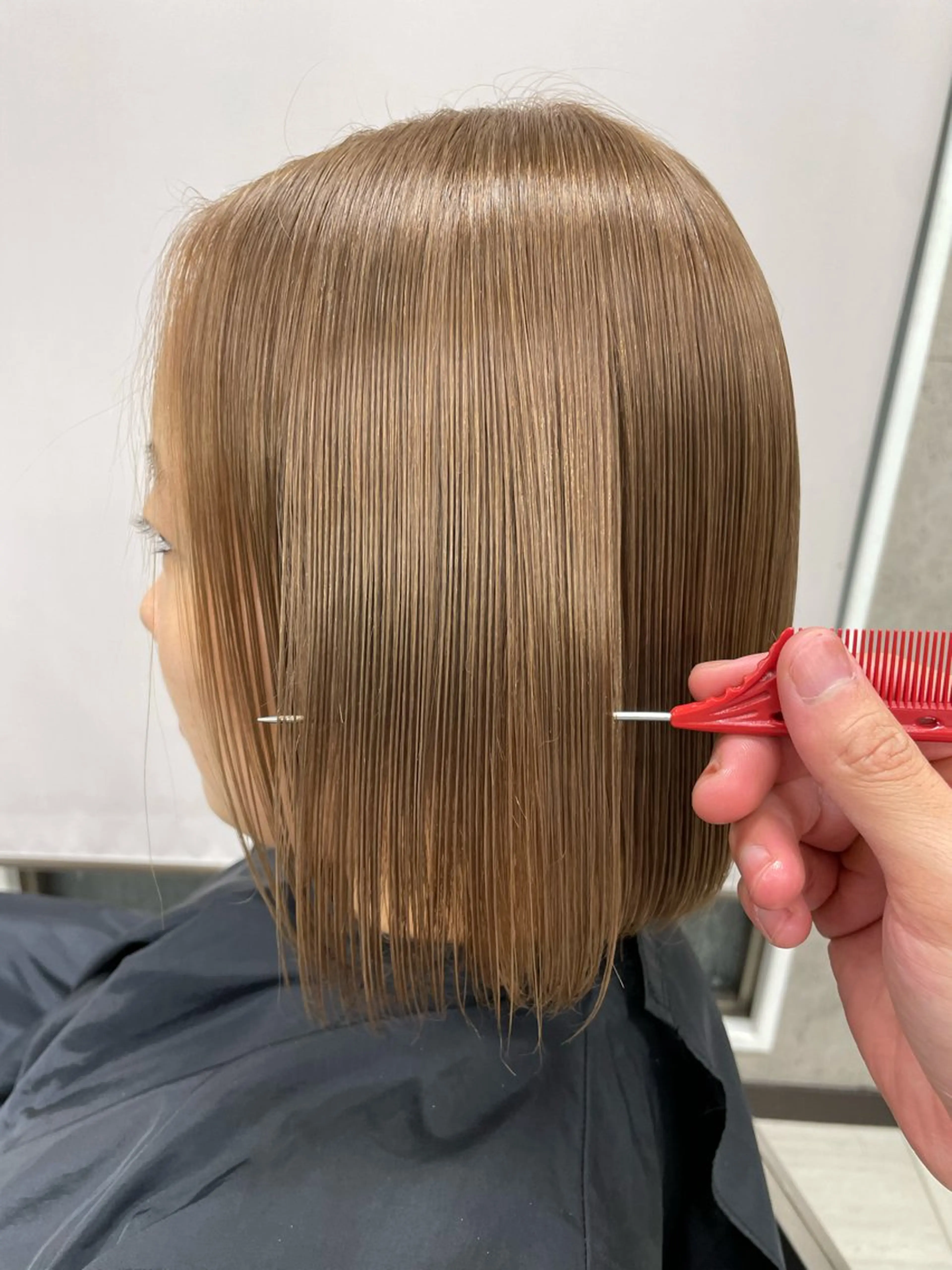 ショート カラー ベージュカラー 色川 優斗《髪質改善》のヘアスタイル