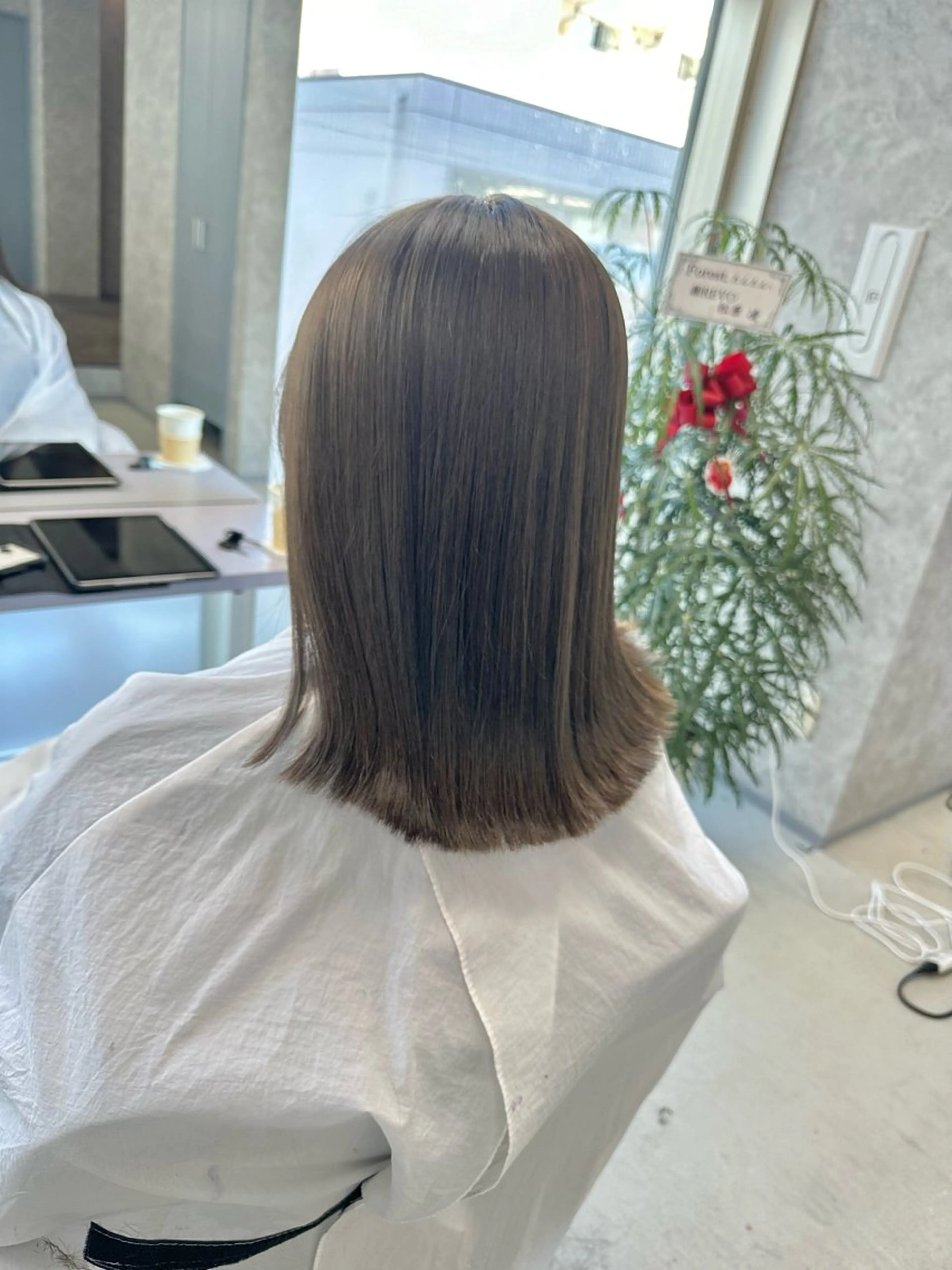 ミディアム カラー 透明感カラー グレージュ オリーブグレージュ オリーブグレー 髪質改善 ヘアカラー トリートメント Forest. -髪質改善-のヘアスタイル