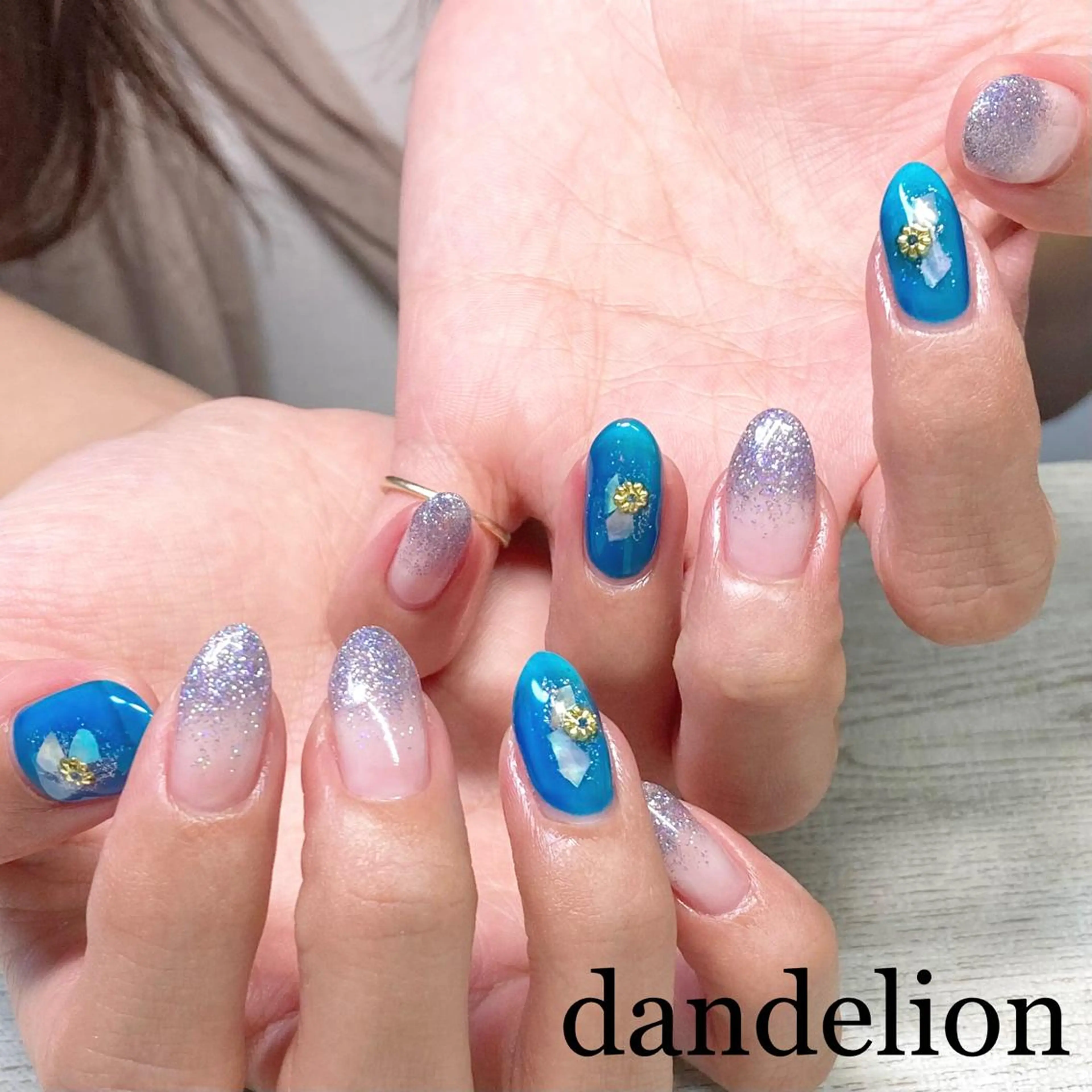 ネイル ハンドネイル ハンドケア dandelion ダンデライオンのネイルデザイン