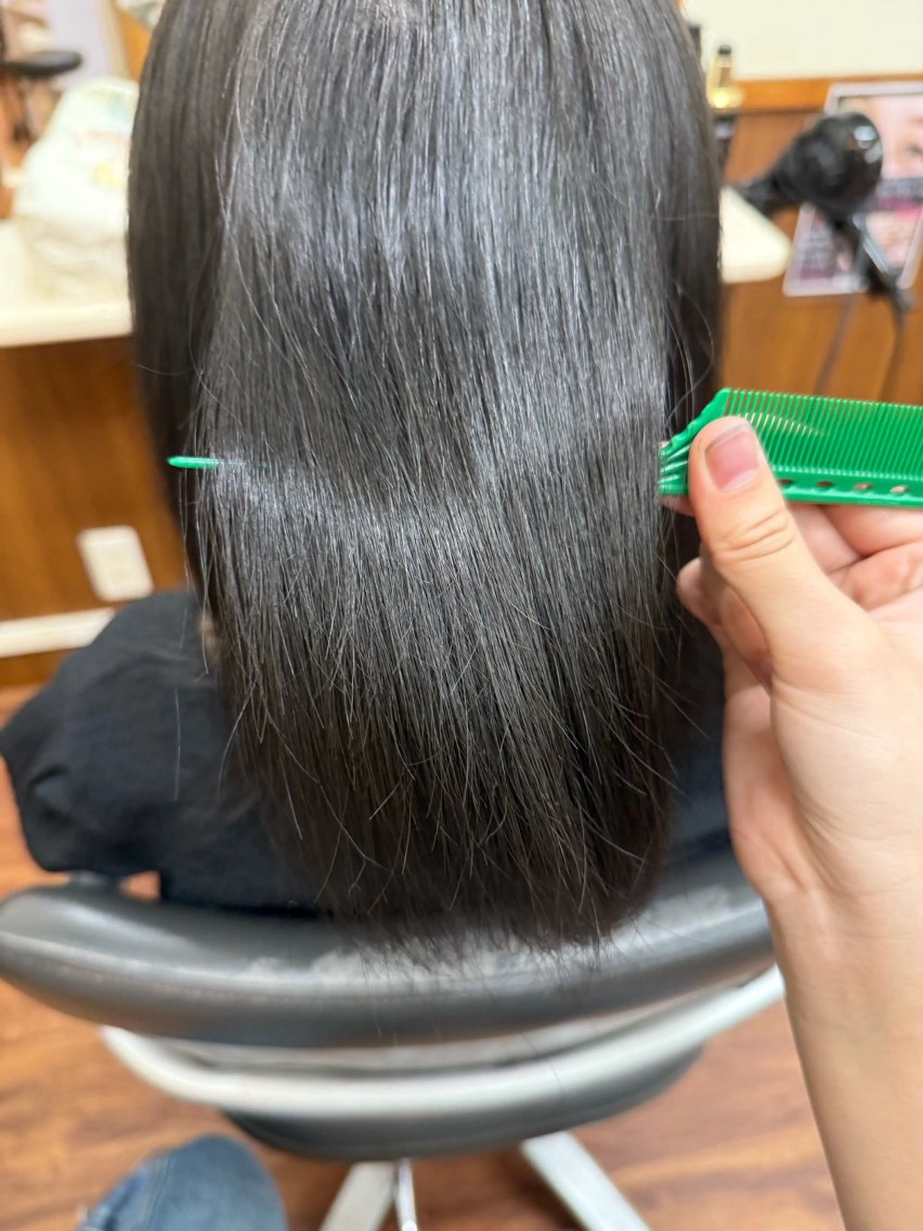 カラー グレージュ 上村華女 髪質改善カラーのヘアスタイル