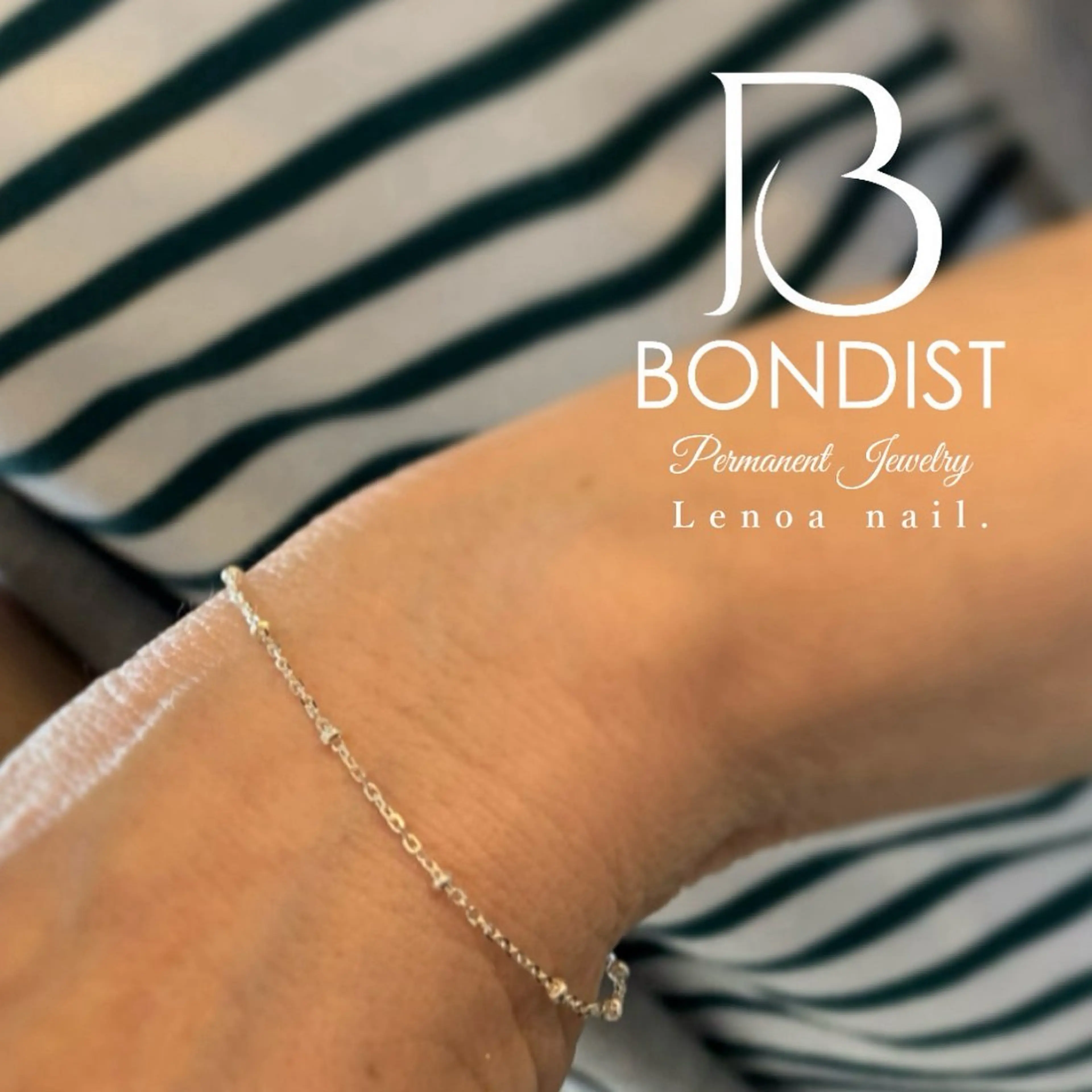 Lenoa Yukiのネイルデザイン