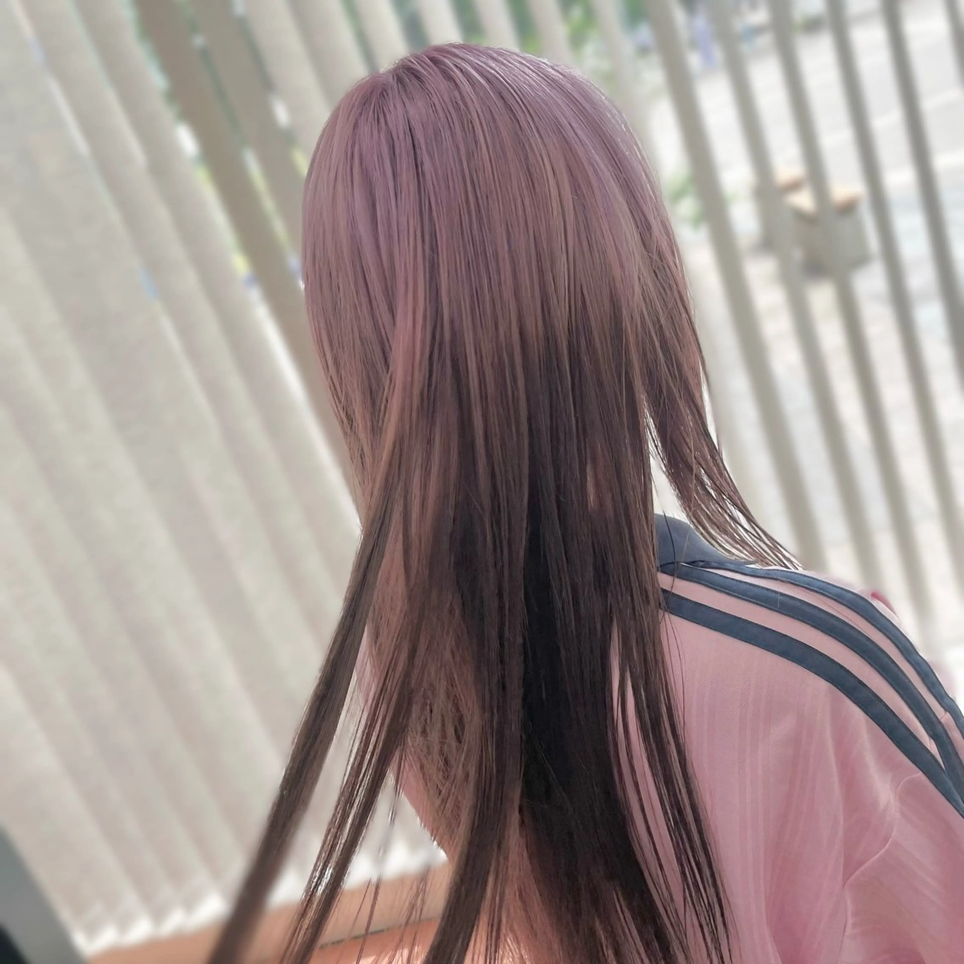 ロング カラー ヘアカラー トリートメント ⭐️韓国ブリーチ 顔周りカット⭐️のヘアスタイル