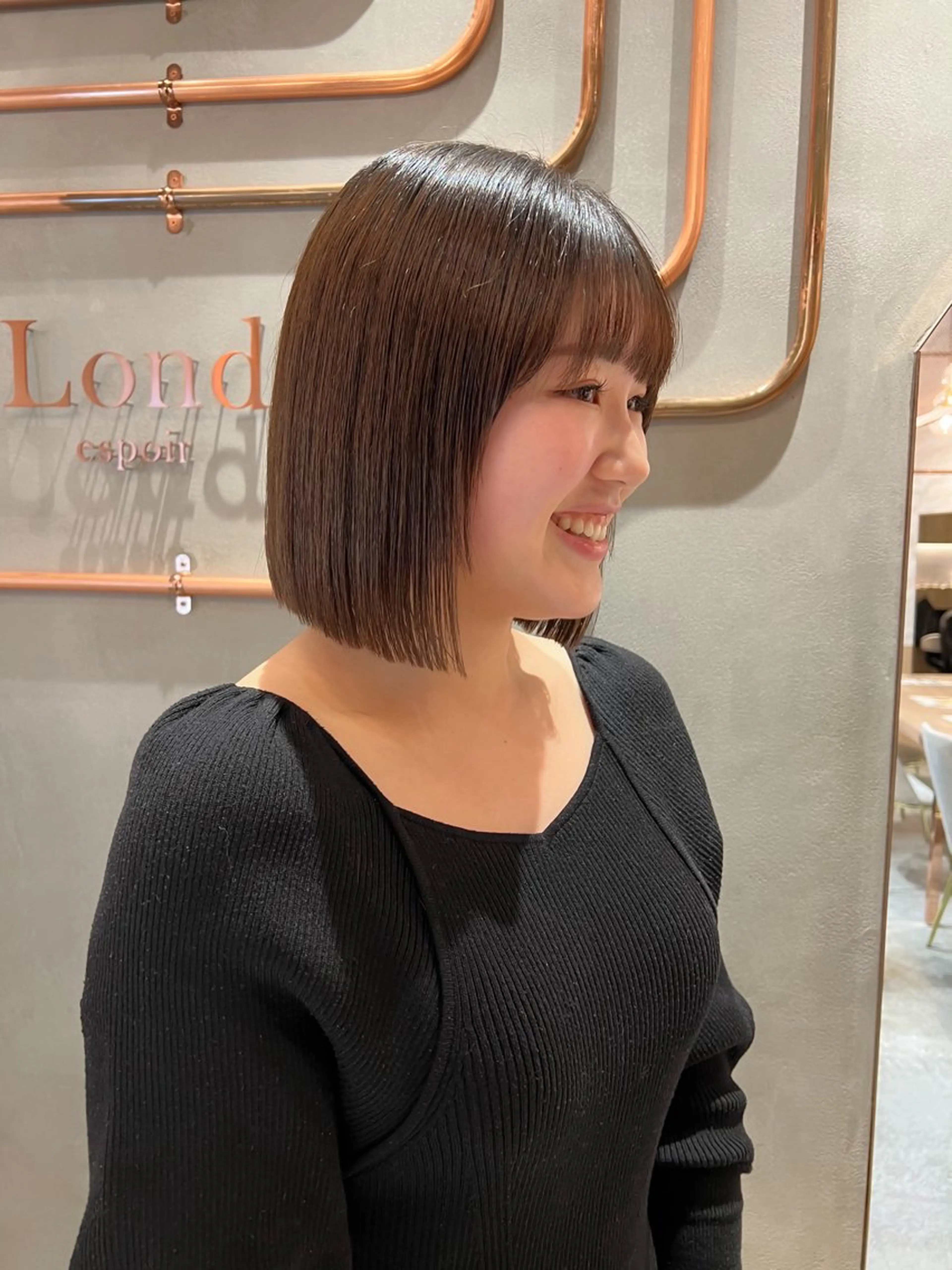 ショート カラー ボブ/巻ける縮毛矯正 /韓国レイヤーはなのヘアスタイル