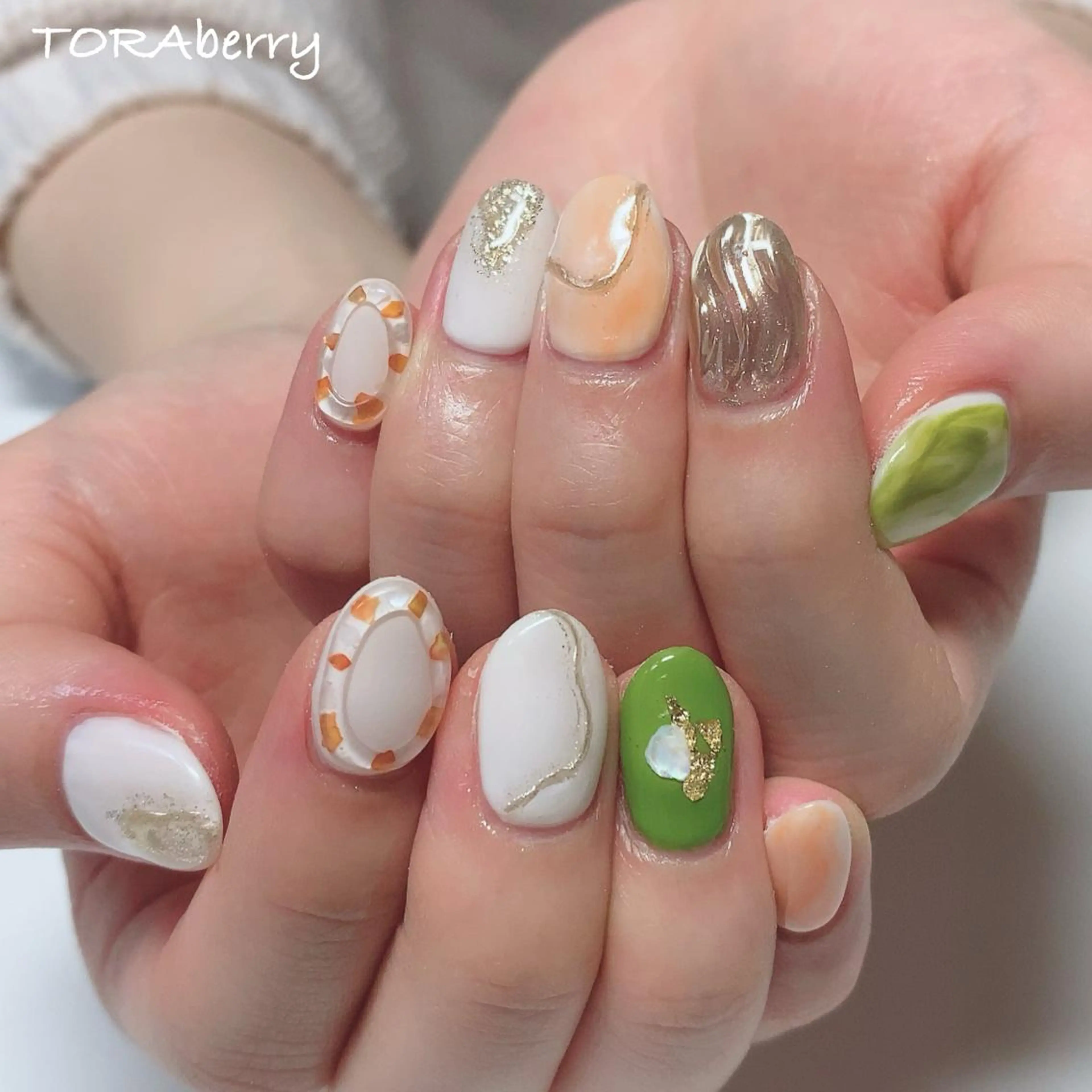 ネイル ハンドネイル ネイリスト なつみのネイルデザイン