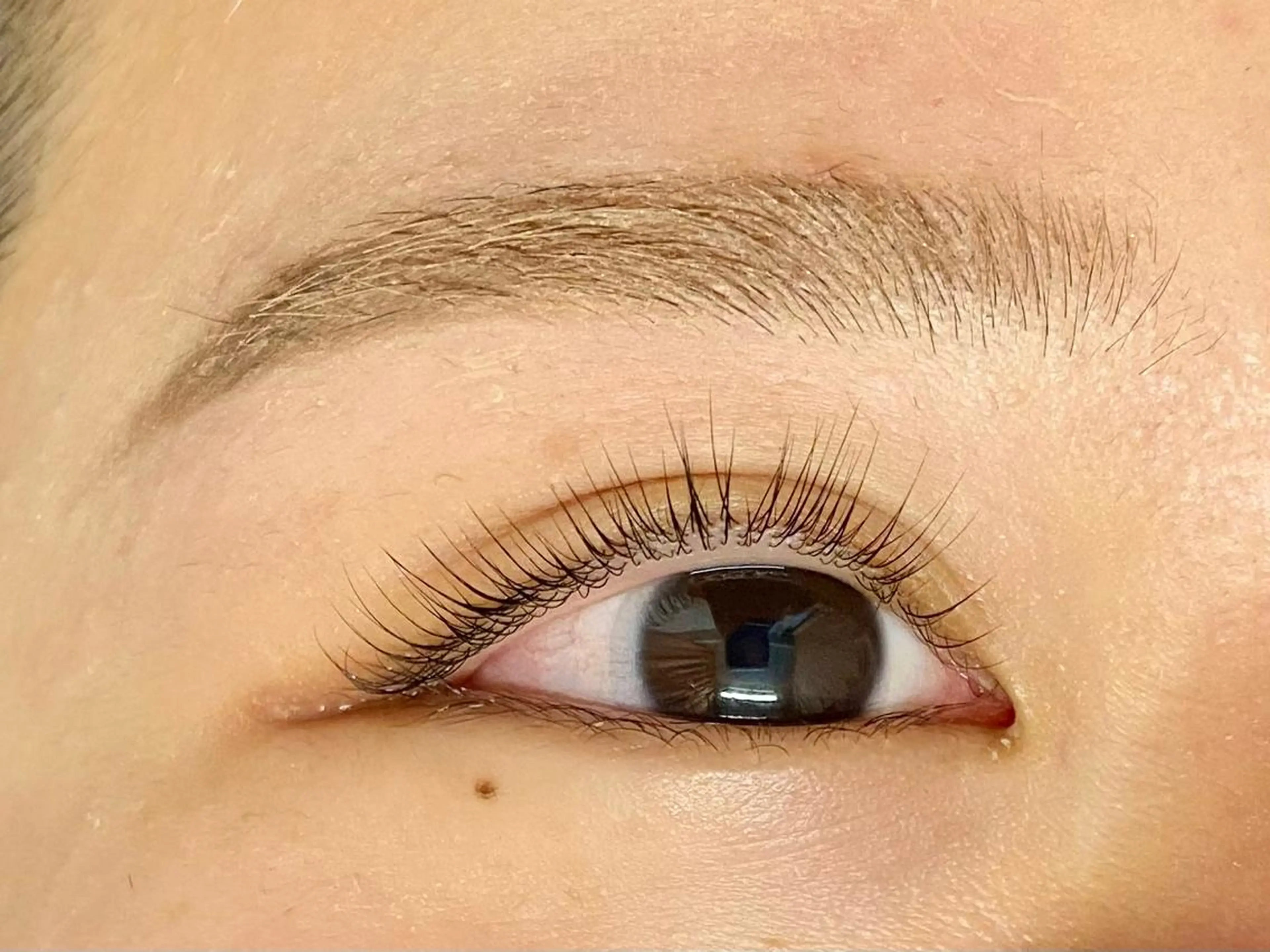 マツエク・マツパ ulu beautysalon所属・ulu 渋谷 表参道 Yukiの眉毛・アイブロウイメージ