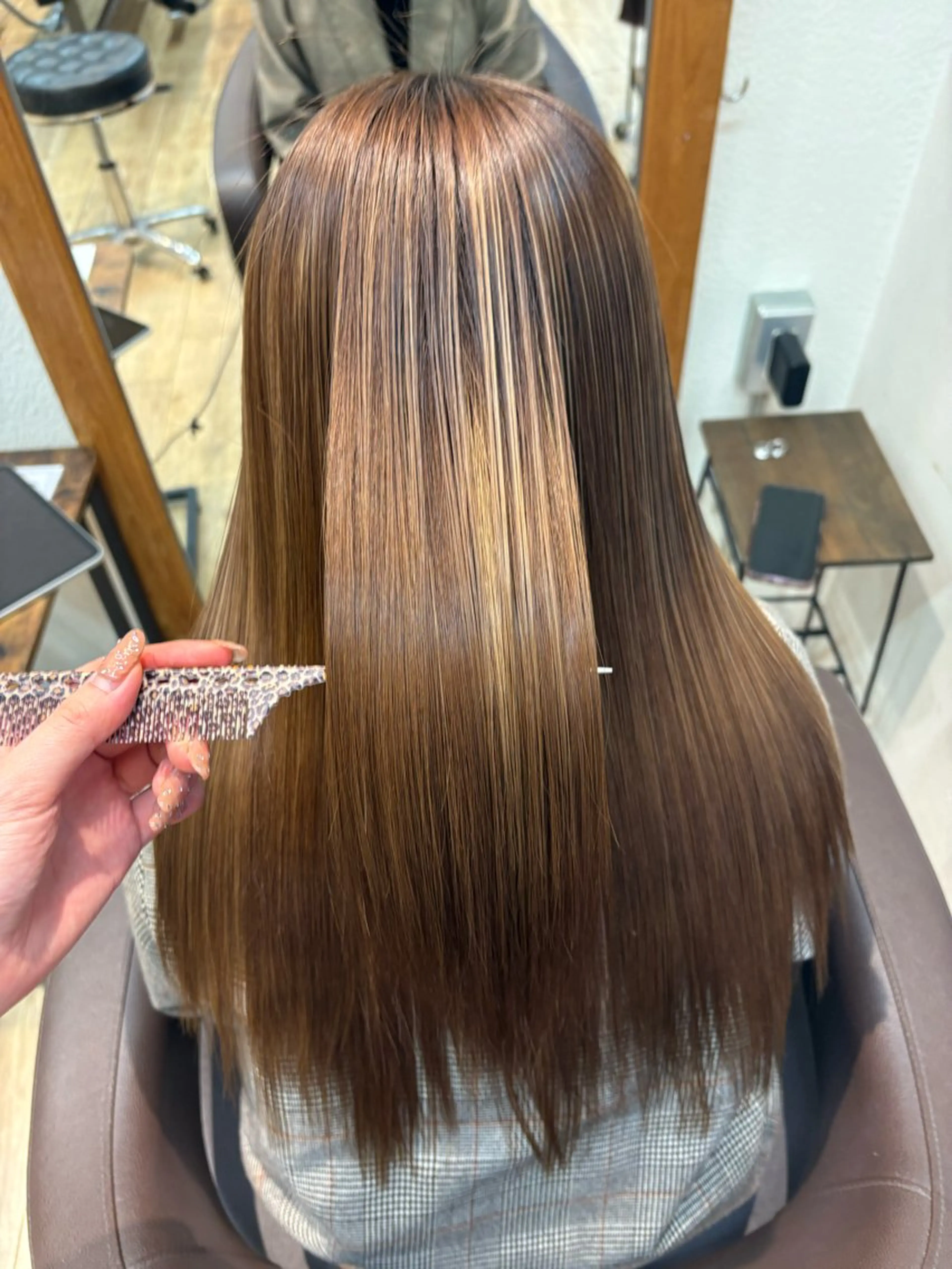 ロング トリートメント 透明感カラー 🧚‍♂️さえのヘアスタイル