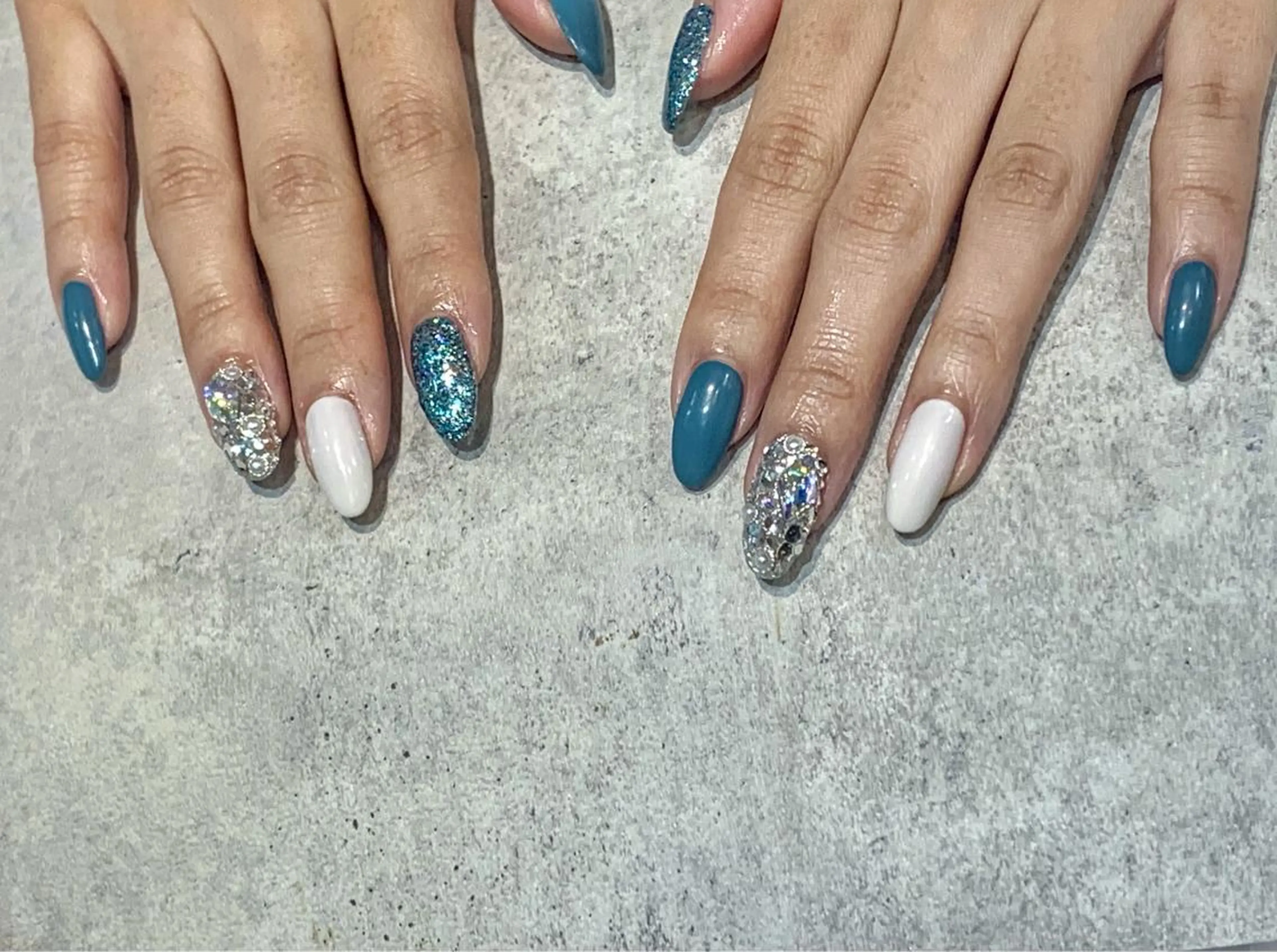 ネイル 金田 純香のネイルデザイン