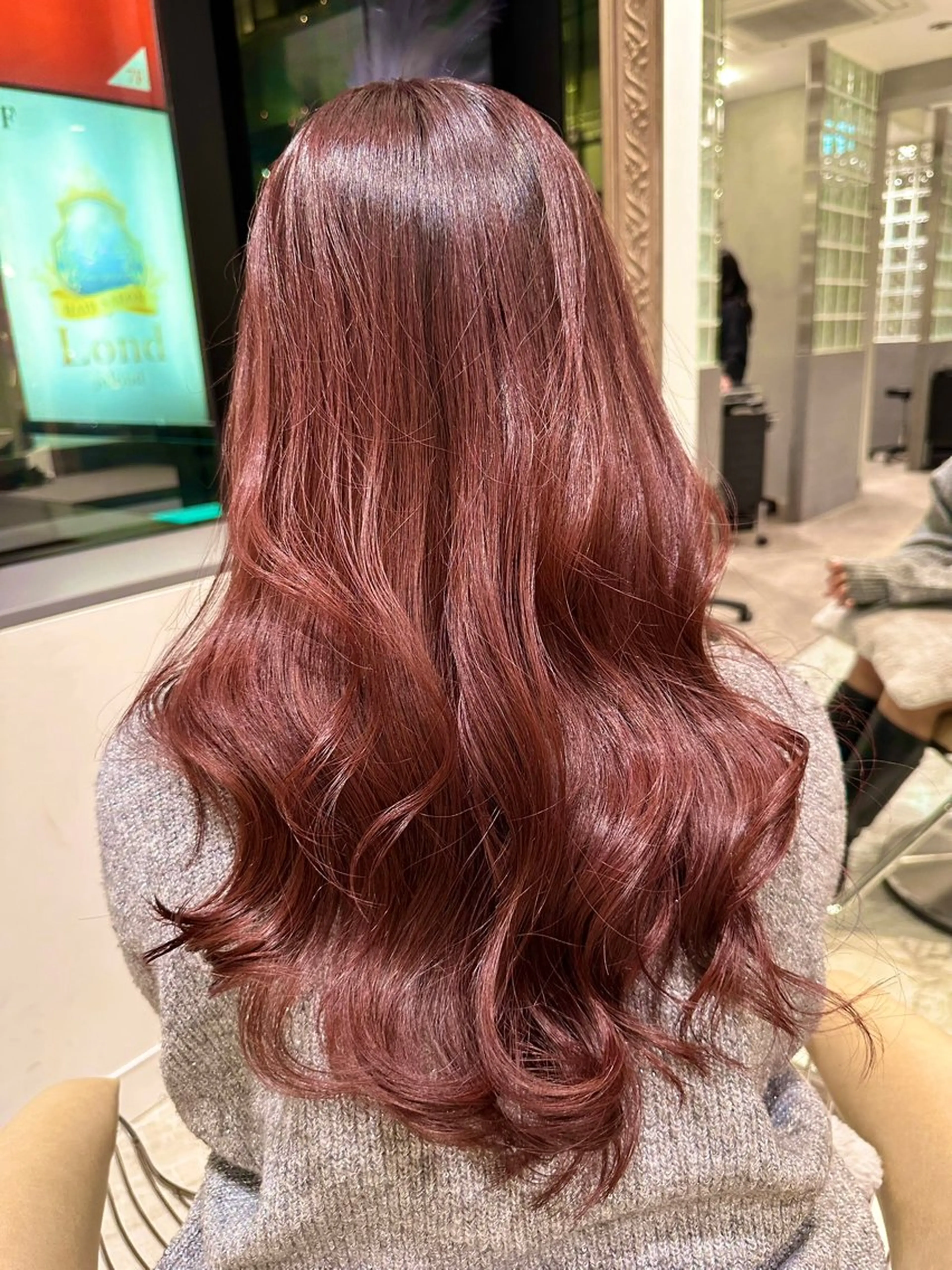 セミロング もえな 💋👼🏻のヘアスタイル