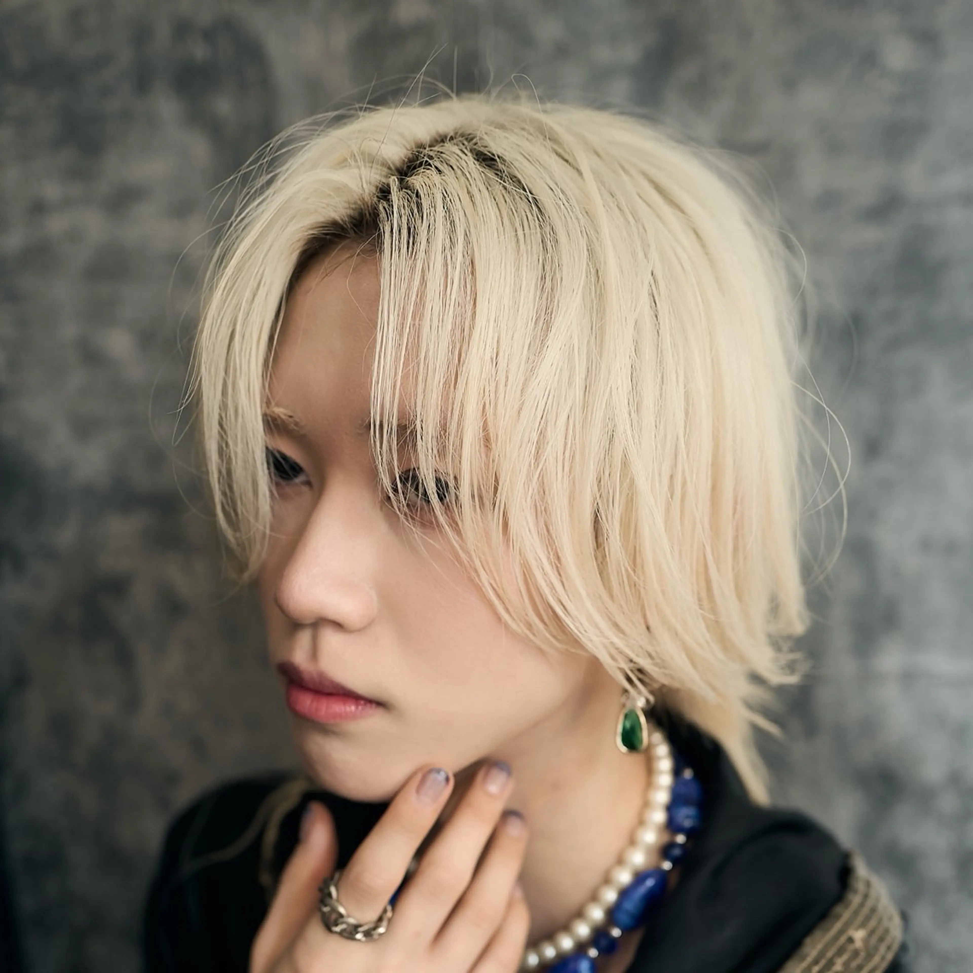 メンズ メンズハイトーン メンズウルフカット ウルフカット カット ヘアカラー トリートメント 【メンズ特化⚡️】 曲がる矯正/千原涼麻のヘアスタイル