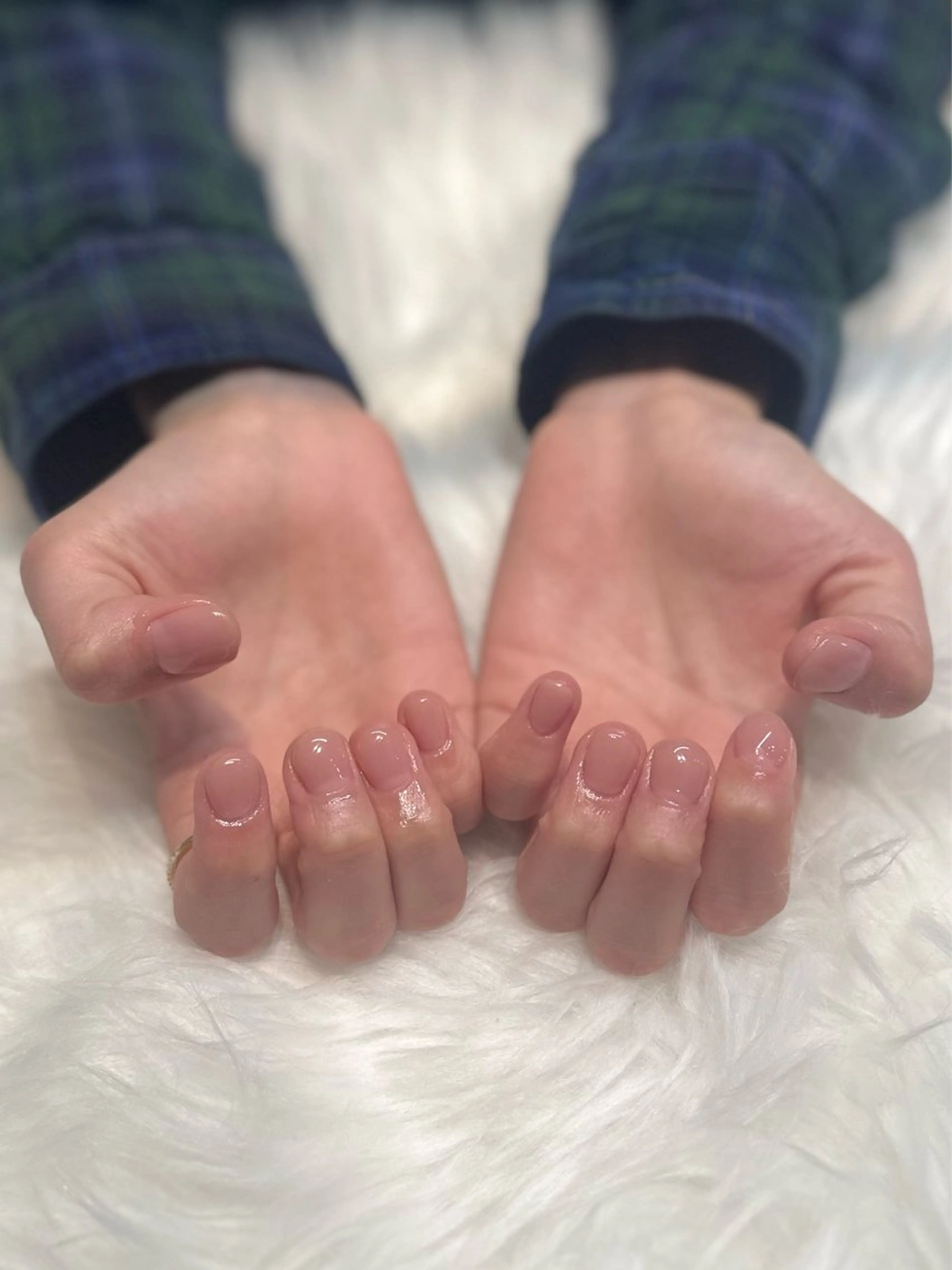 ネイル ピンク ピンクベージュ ハンドネイル ハンドケア 𝒚𝒖𝒛𝒖 ˖ ࣪⊹のネイルデザイン