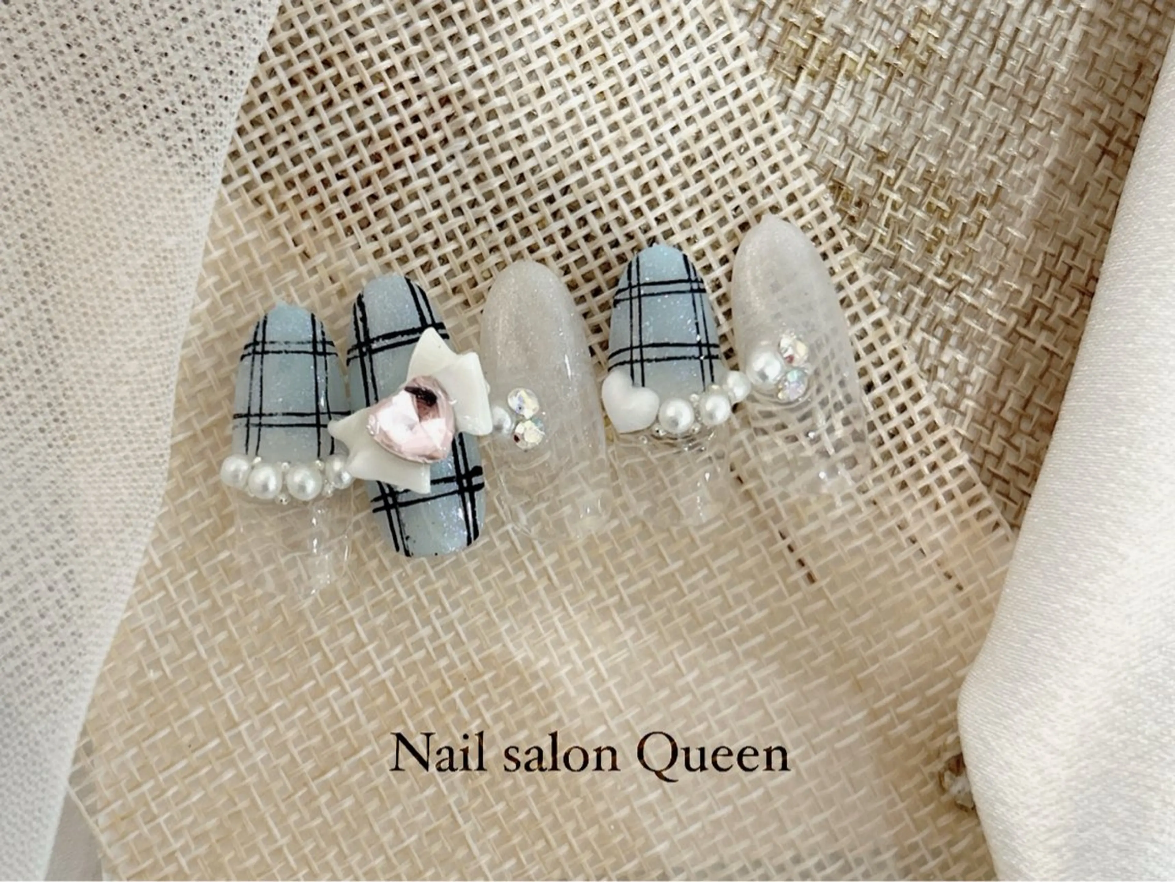 ネイル ネイルサロンクイーン 東京/新宿/大久保のネイルデザイン