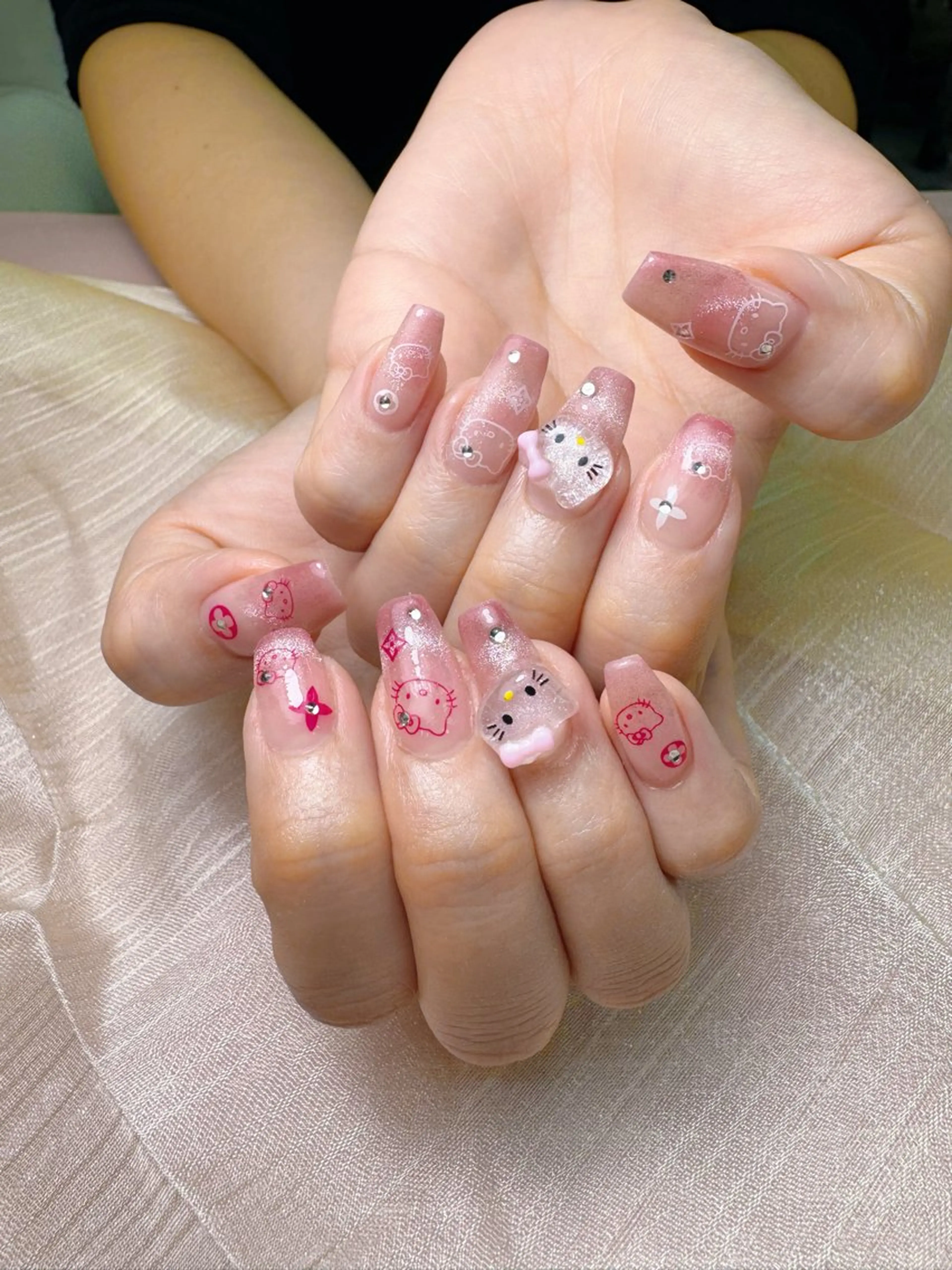 ネイル ハンドネイル Melody  3D/スカルプ専門店のネイルデザイン
