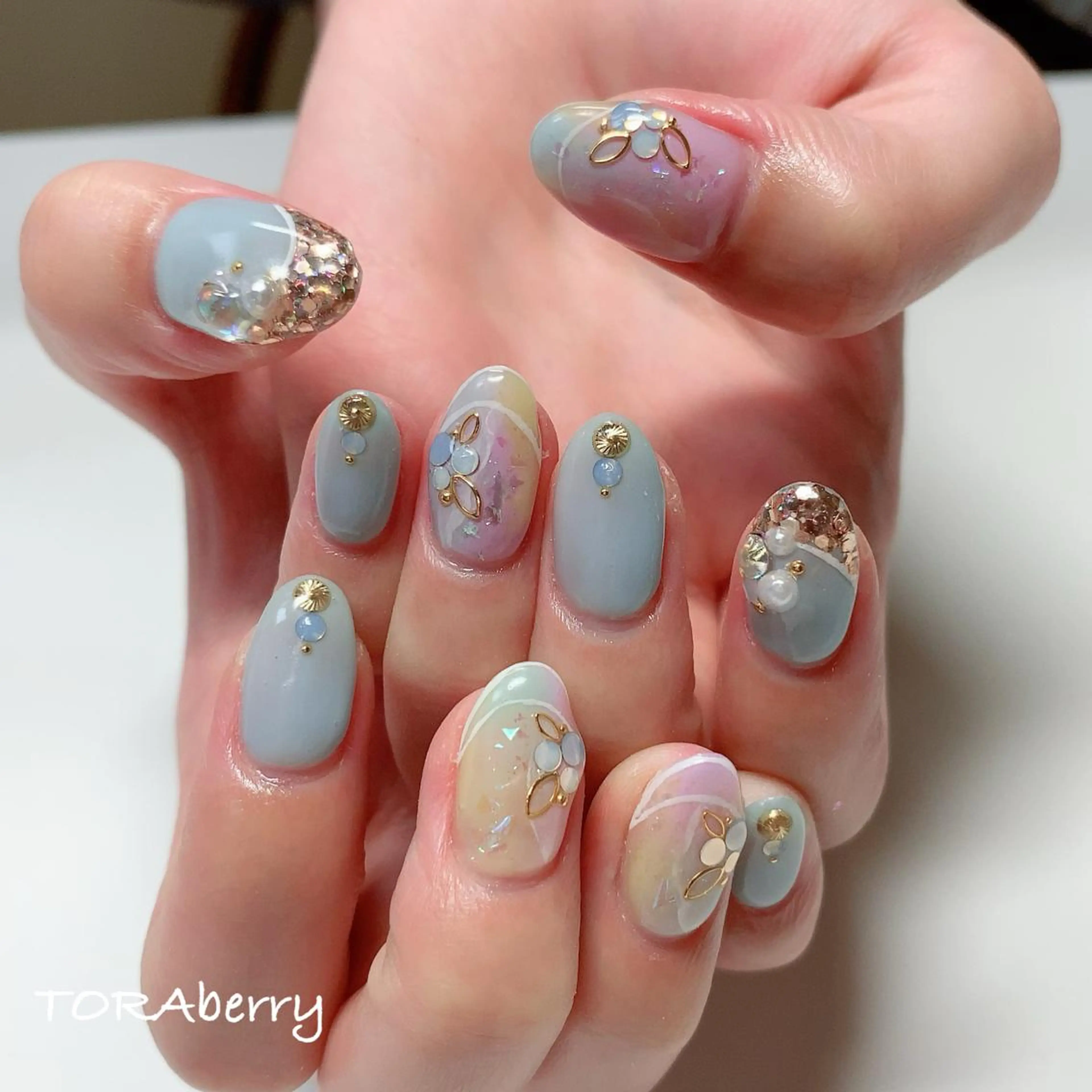 ネイル ハンドネイル ネイリスト なつみのネイルデザイン