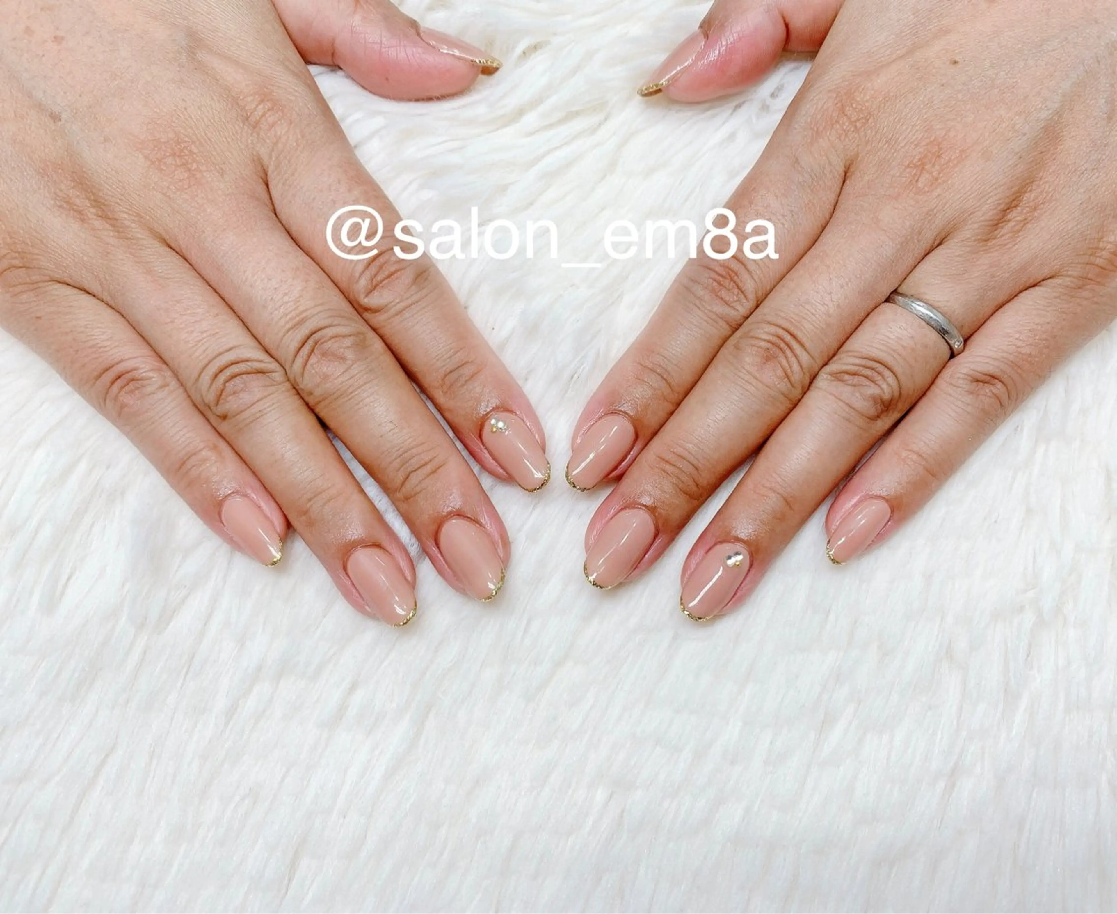 ネイル フレンチネイル ジェルネイル ハンドネイル salon EM&A emiのネイルデザイン