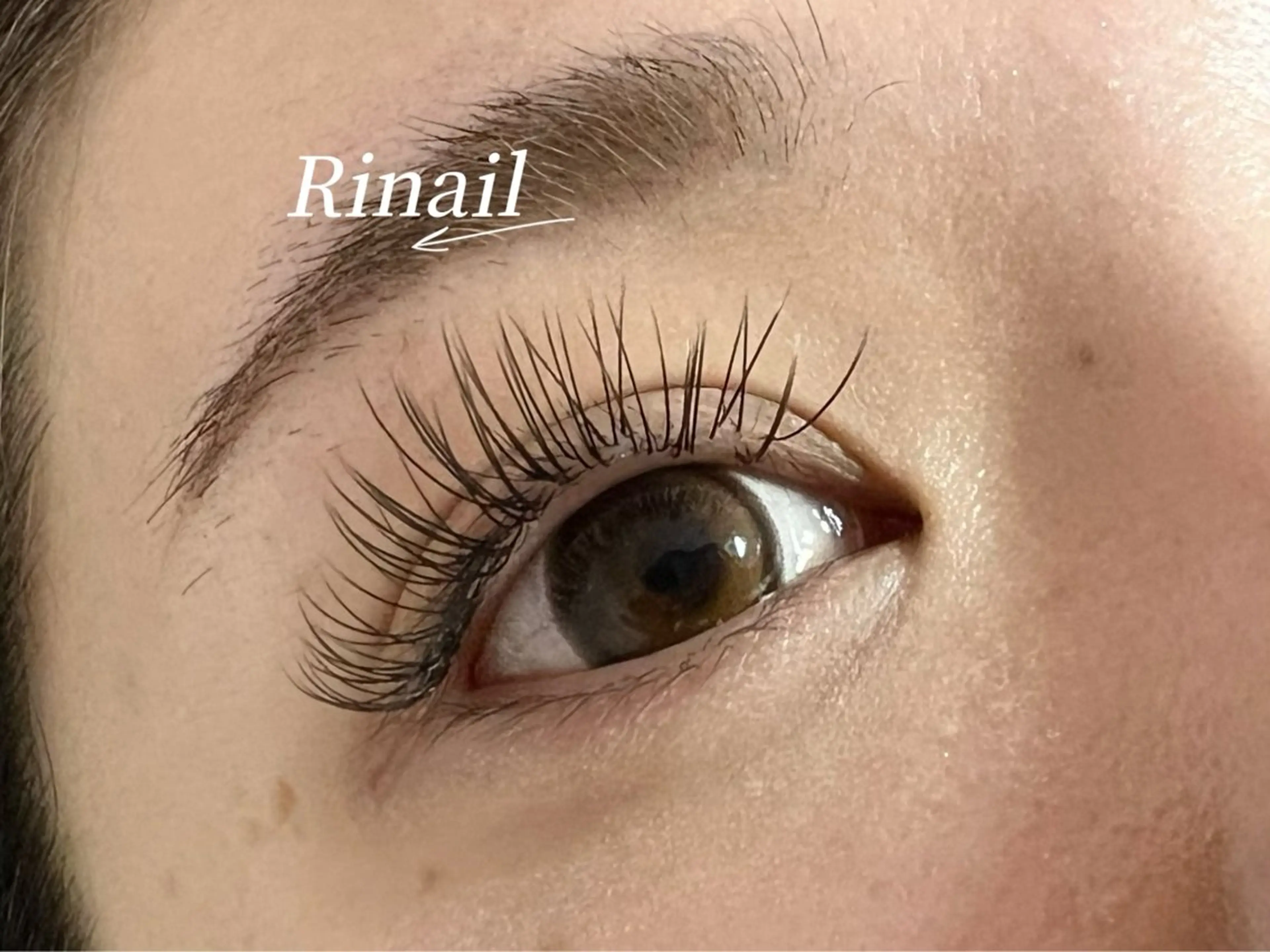 マツエク・マツパ バインドロック フラットラッシュ ナチュラル パリジェンヌラッシュリフト まつげパーマ YK Rinのネイルデザイン