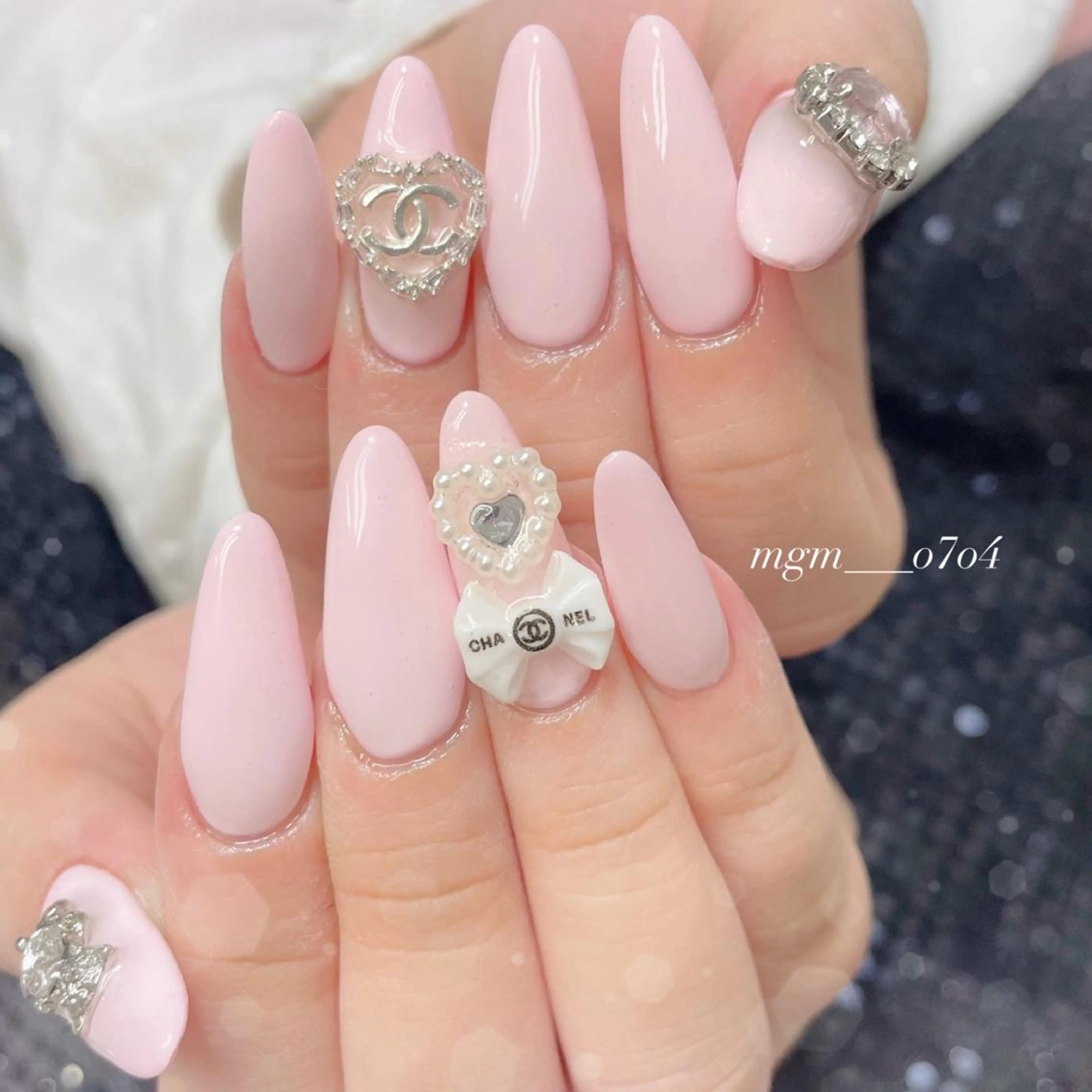 ネイル MoON...❤︎ MeGuのネイルデザイン