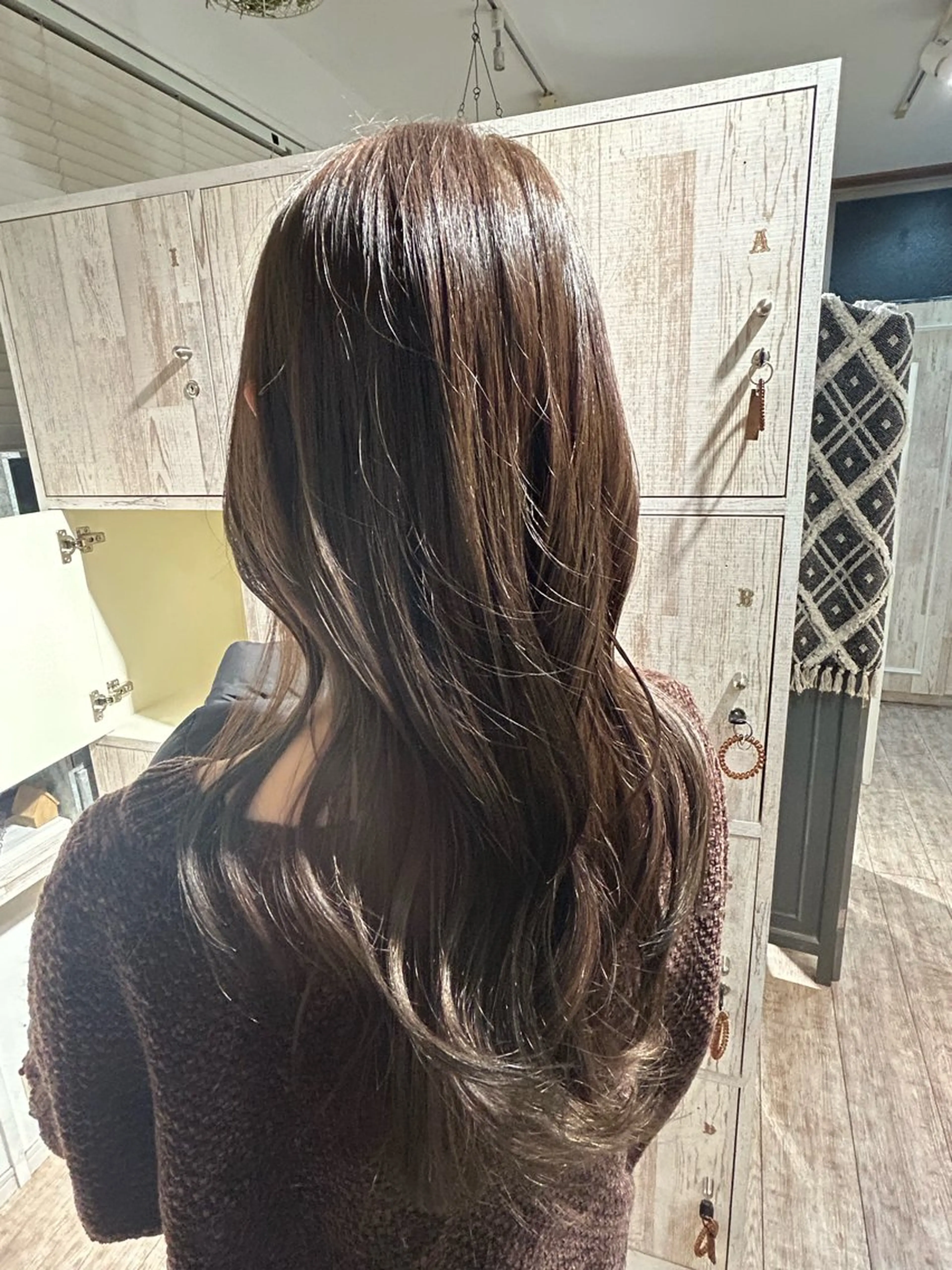 ロング カラー えのはら まおのヘアスタイル