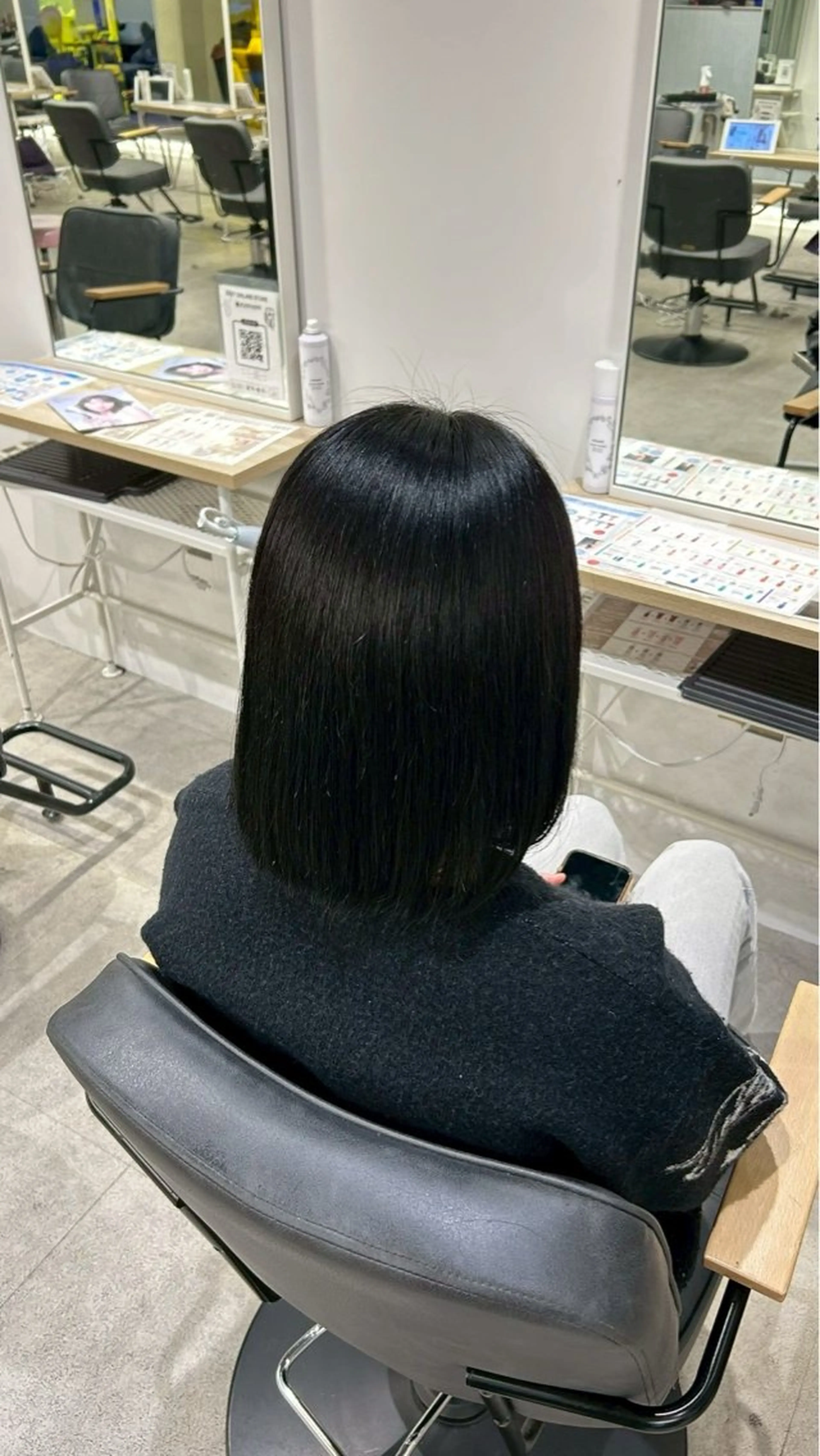 ショート カラー ヘアカラー トリートメント himari💜 ハイトーンカラーのヘアスタイル