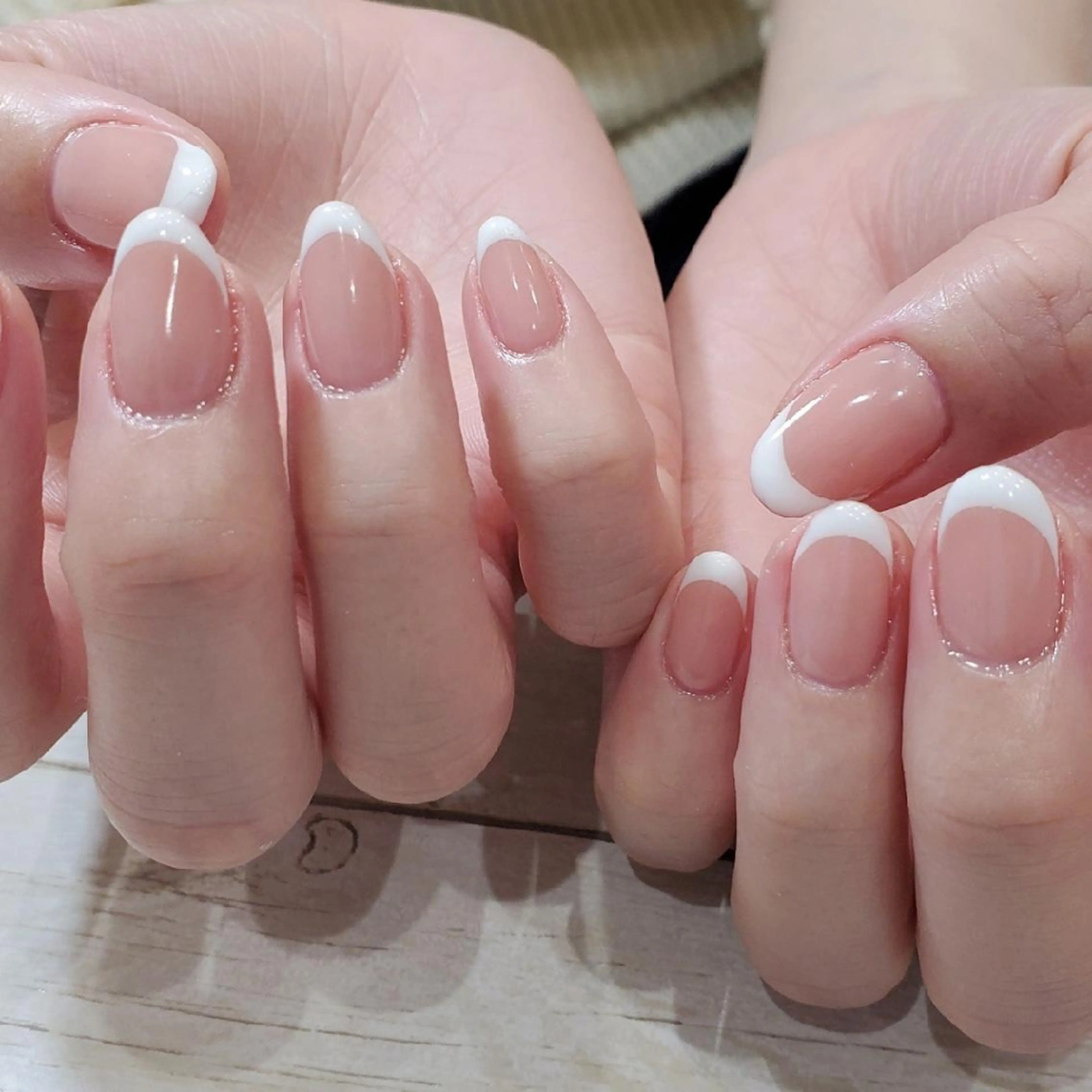 ネイル フレンチネイル 【現金払いのみ】 Uru(うる)のネイルデザイン