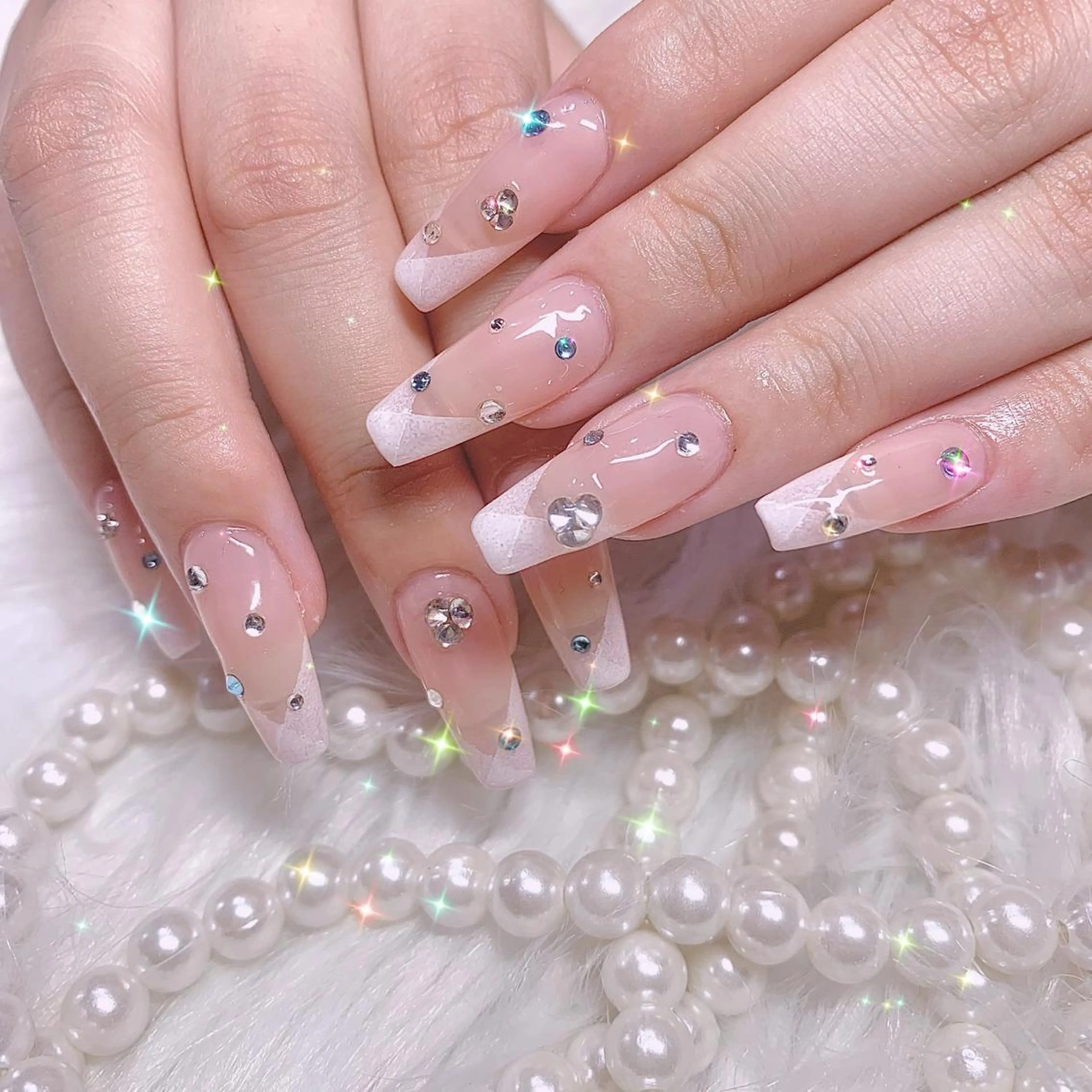 ネイル élu by Noriko 前原のネイルデザイン