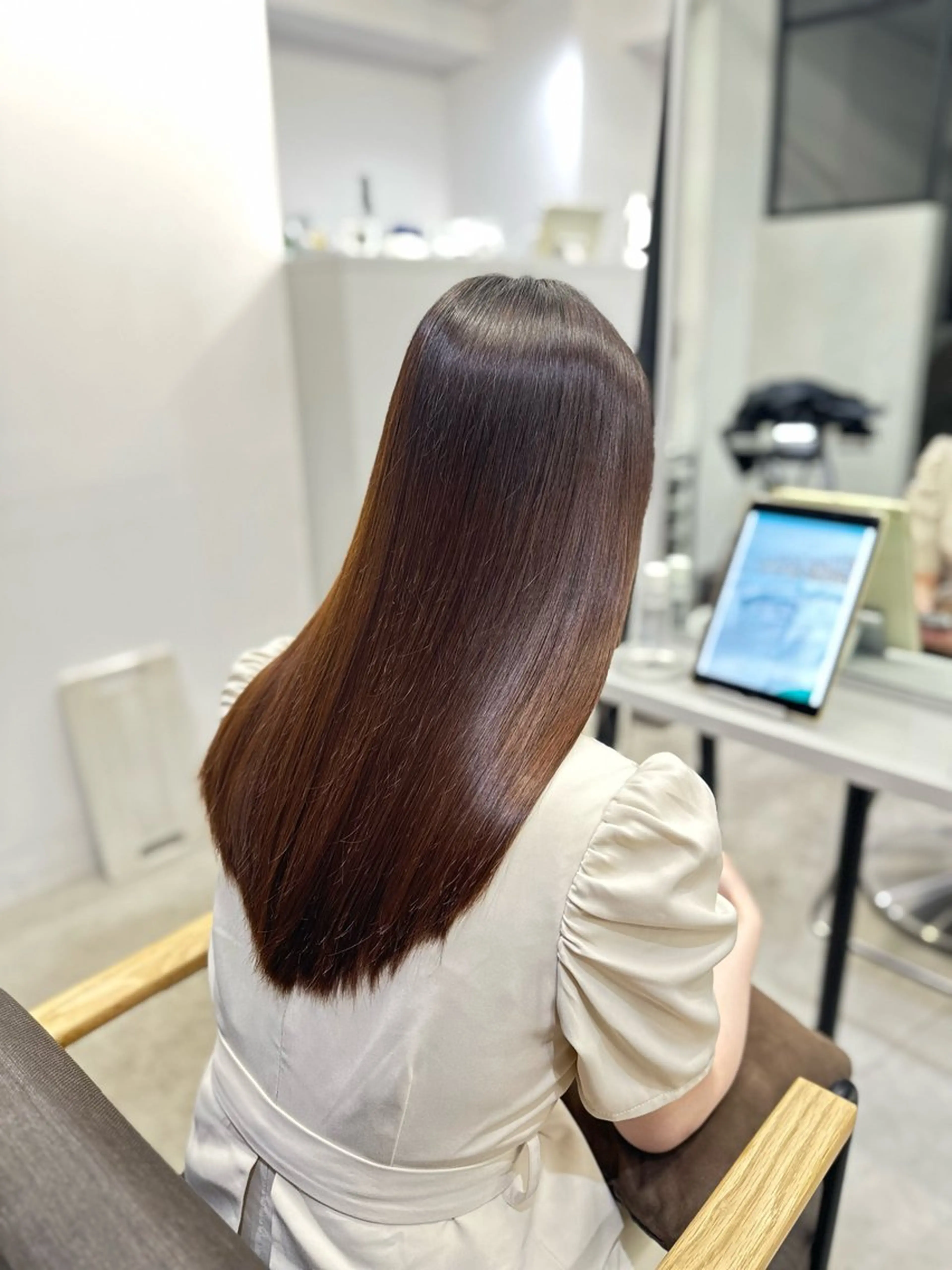 ロング パーマ 縮毛矯正 ハイトーンカラー が絶対可愛い✨泰聖✨のヘアスタイル