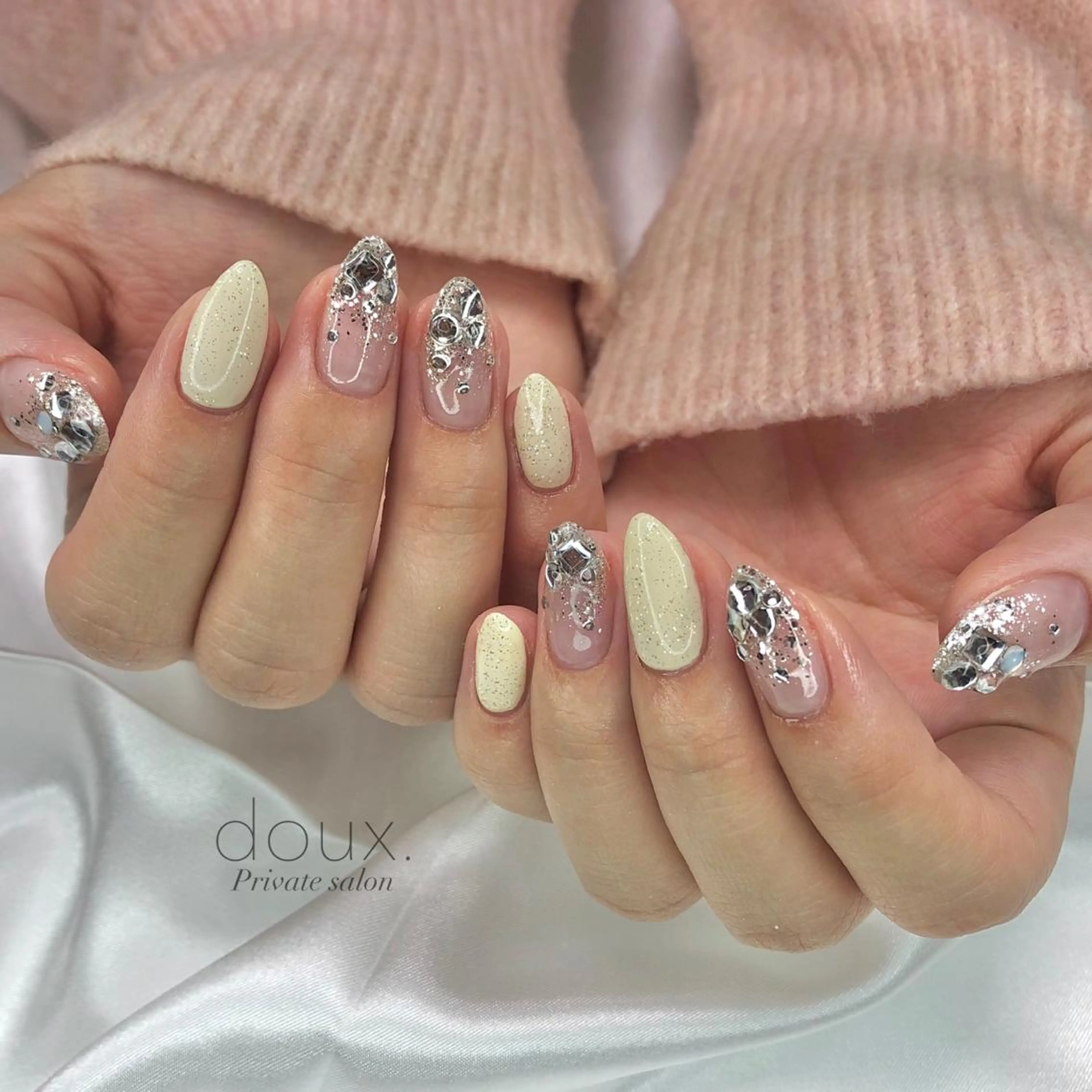 ネイル キラキラネイル doux. nailのネイルデザイン