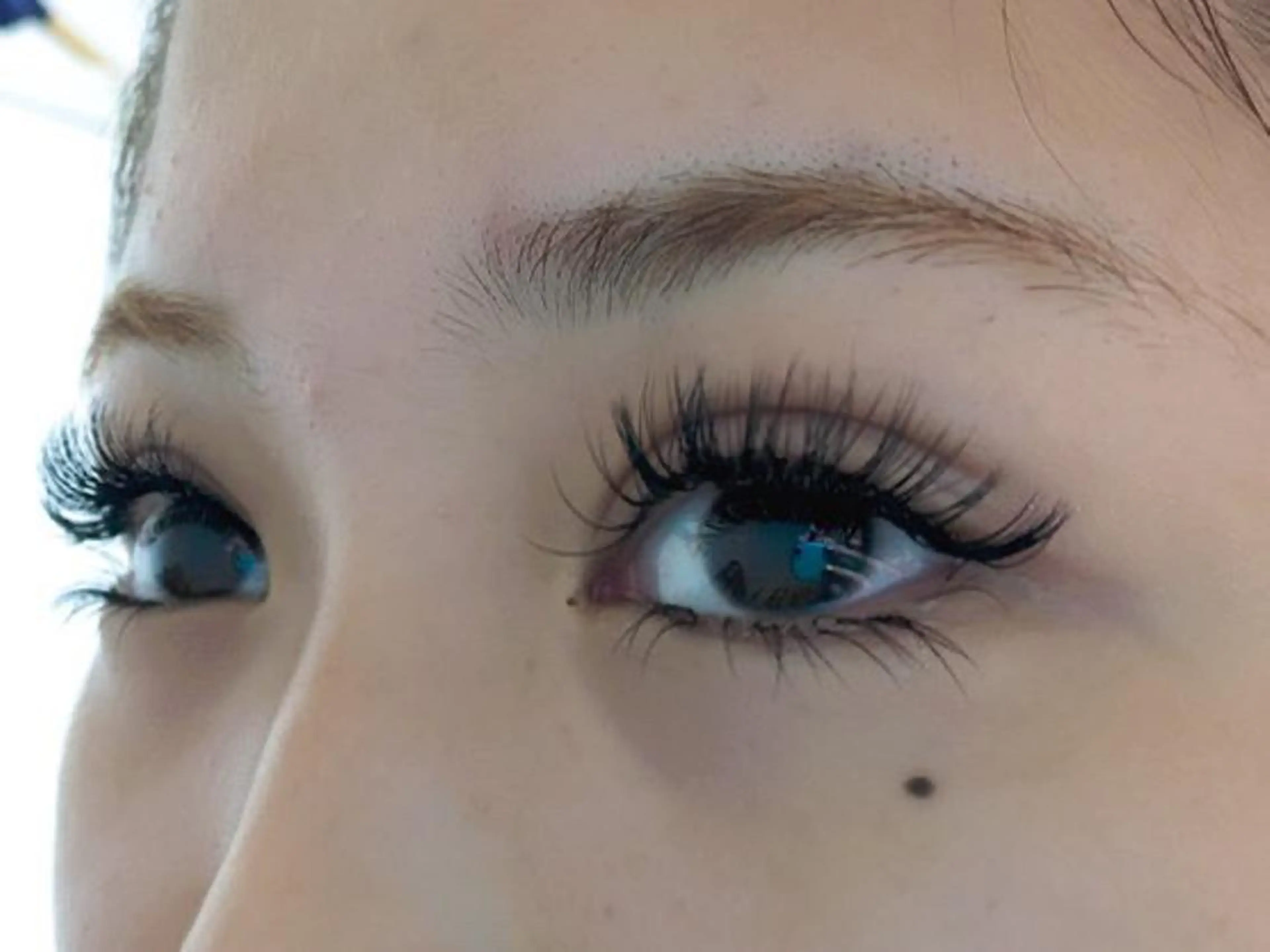 マツエク・マツパ 付け放題 下まつげエクステ 𝑆𝑈𝑁𝑁𝑌 ɴᴇᴡ ᴏᴘᴇɴ☀️の眉毛・アイブロウイメージ