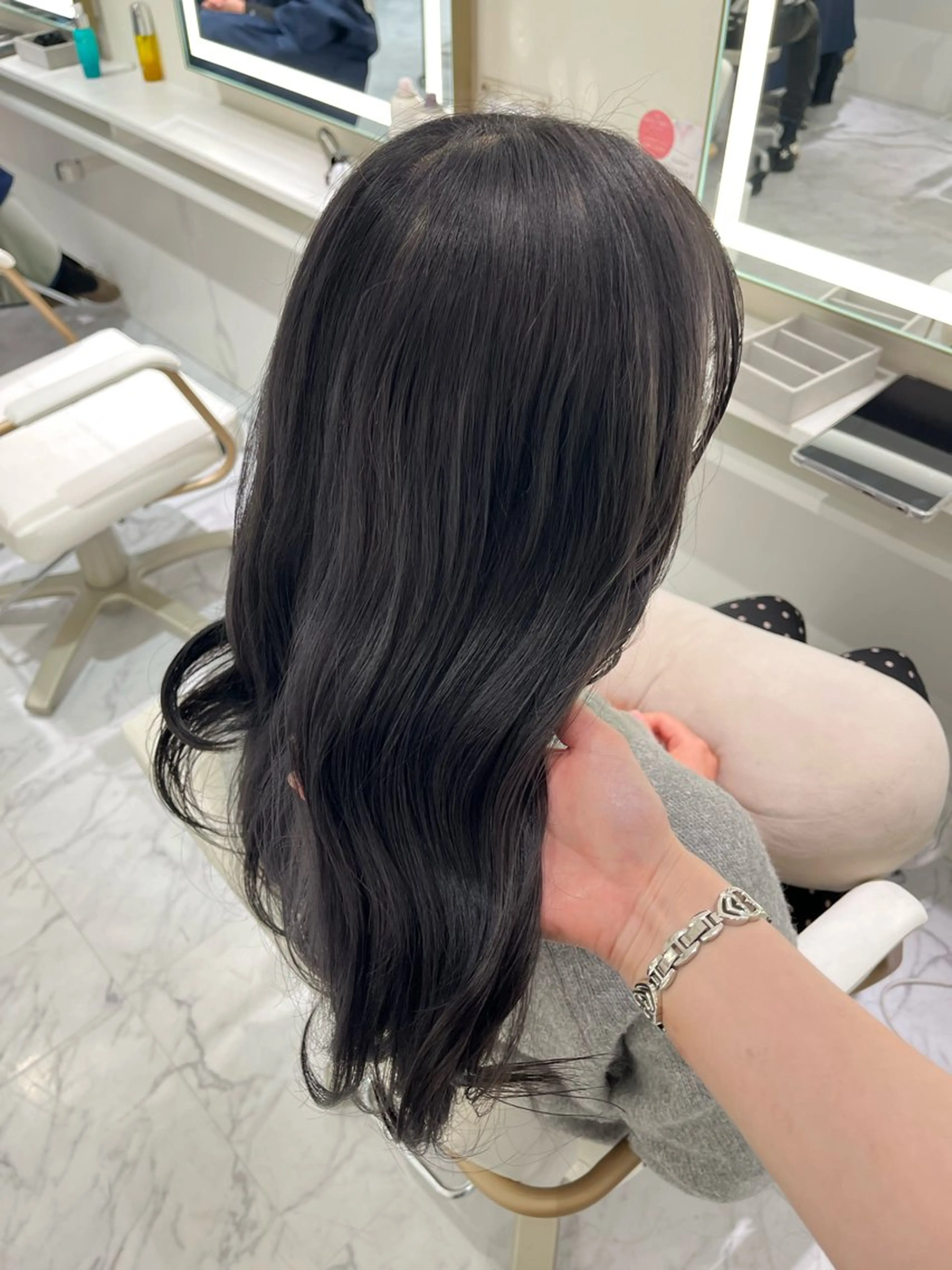 セミロング ParveMix /石田 佳澄🩶のヘアスタイル