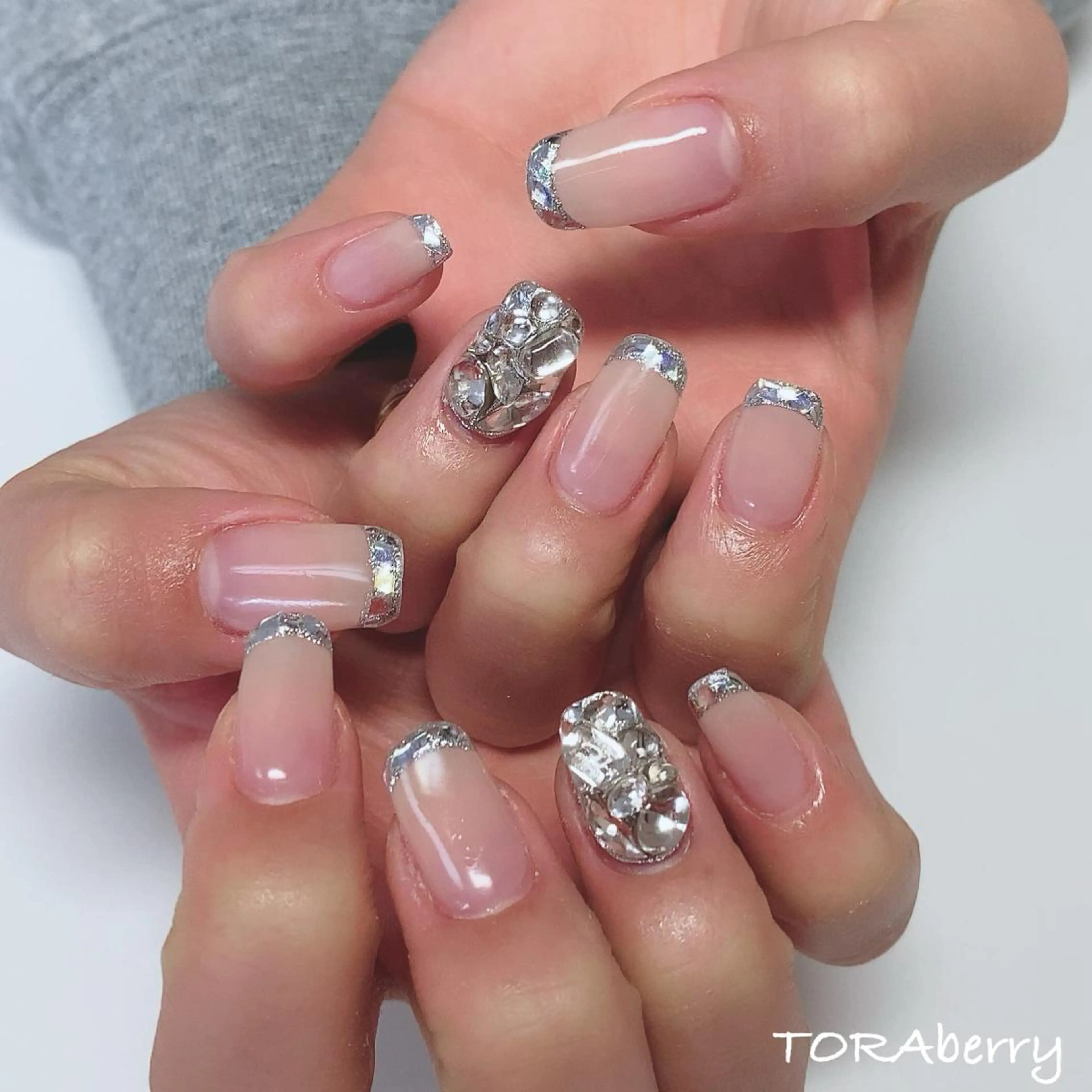 ネイル ハンドネイル ネイリスト なつみのネイルデザイン