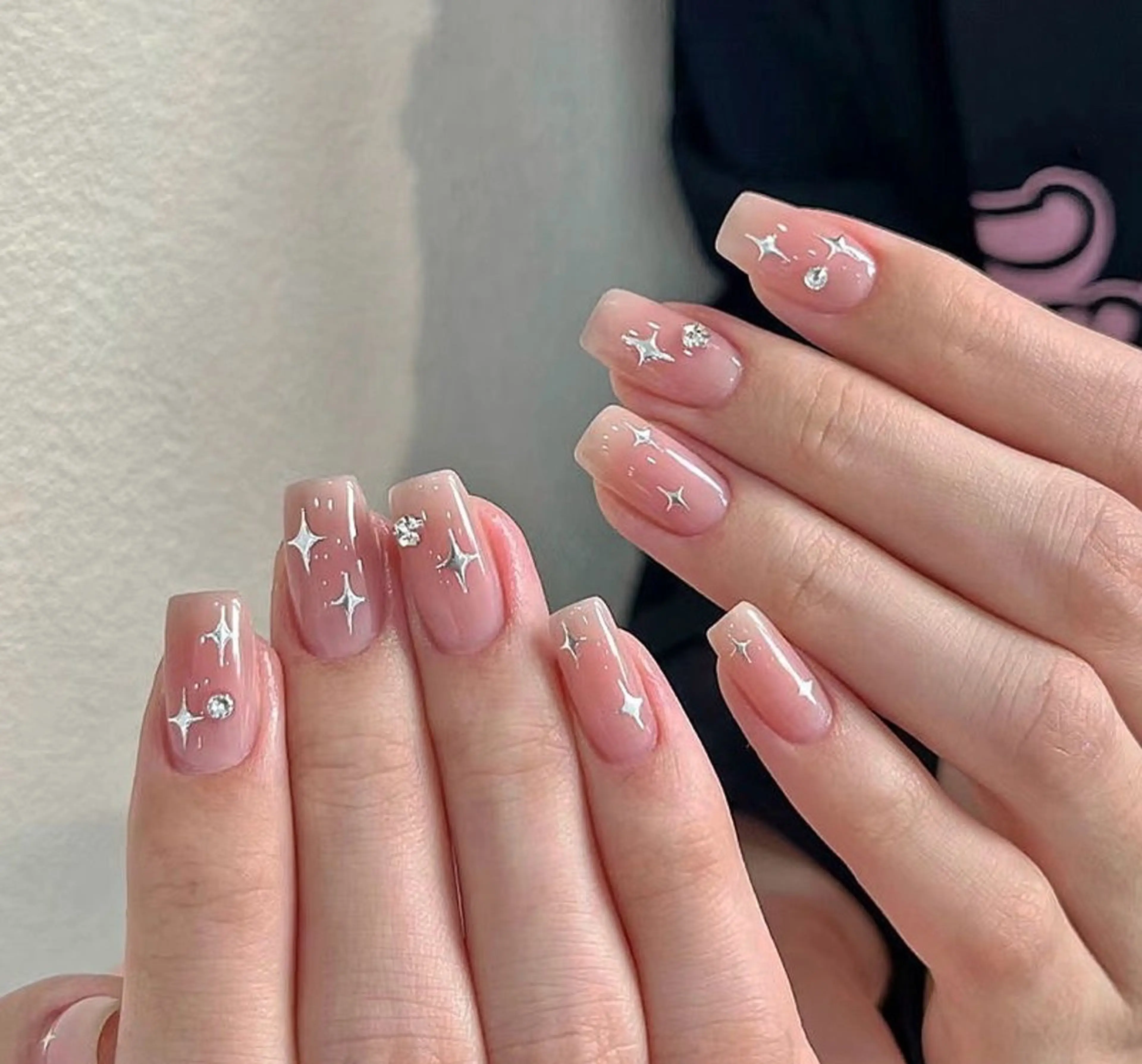 ネイル アートネイル チークネイル 長さ出し フットネイル ジェルネイル 山田 由奈のネイルデザイン