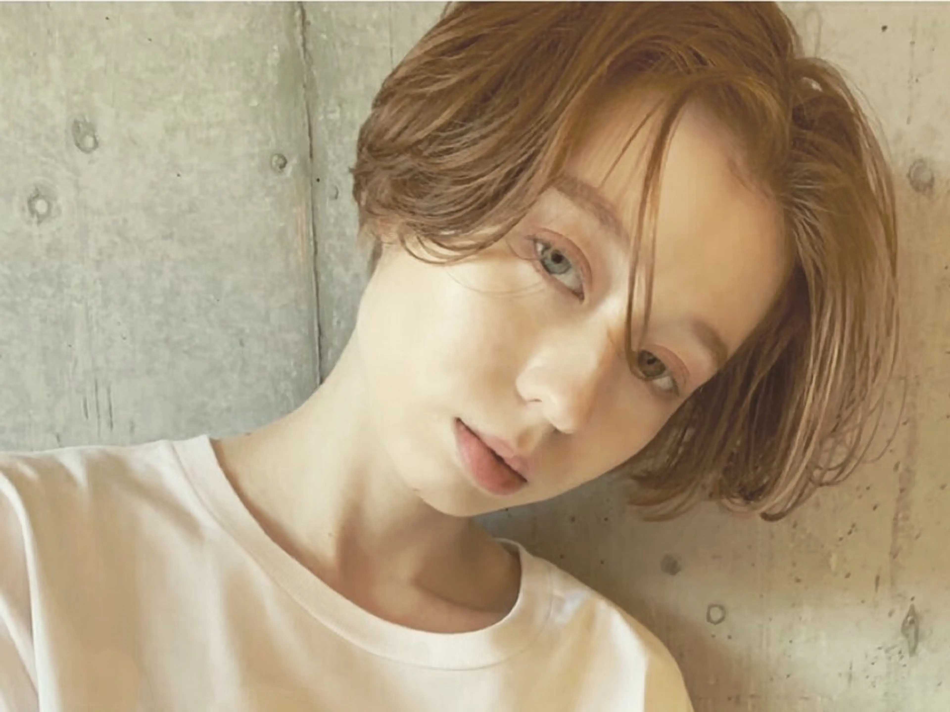 ショート カラー ヘアアレンジ ブリーチ ケアブリーチ ダブルカラー 髪質改善 🕊️絹髪縮毛矯正✨ マンツーマン施術🌿のヘアスタイル