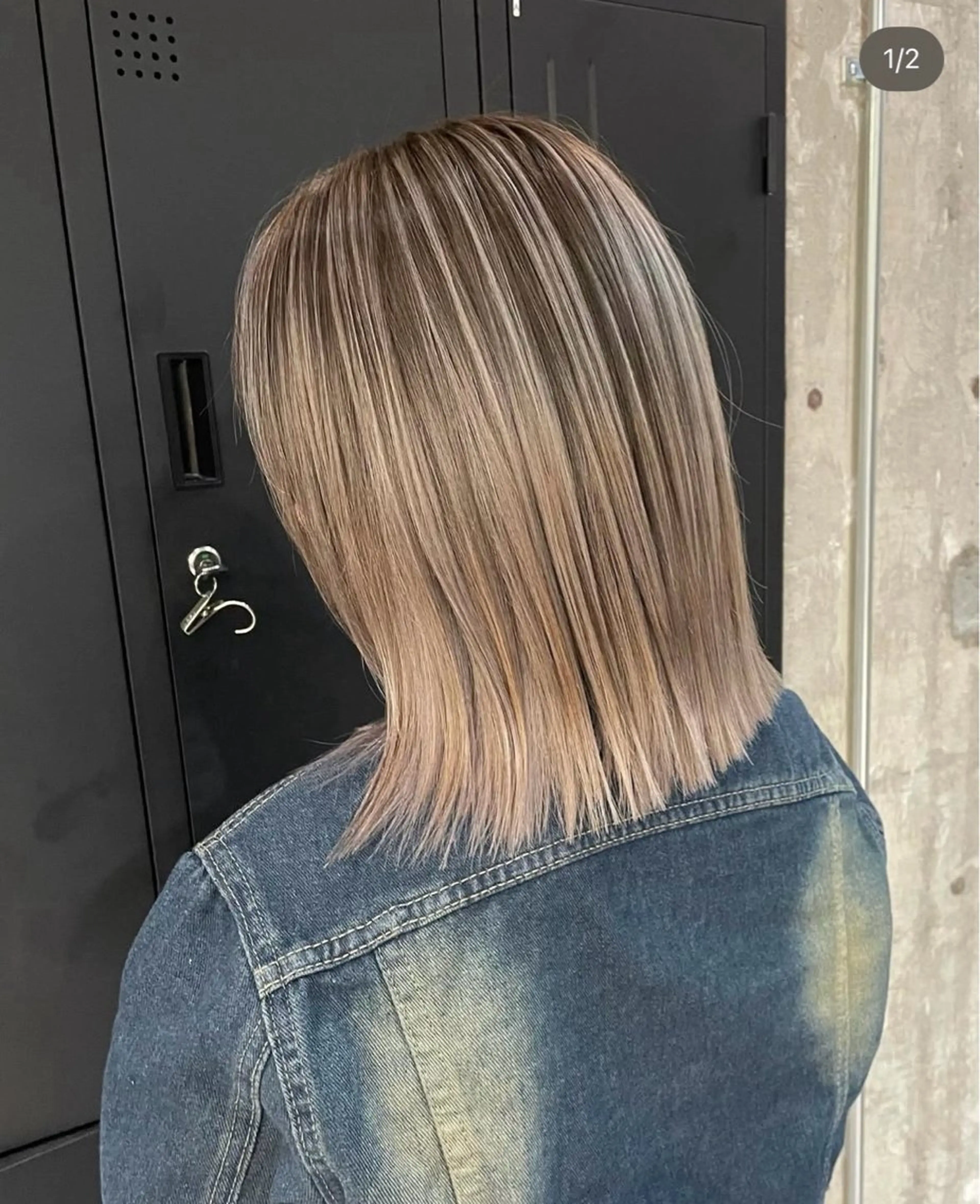 ミディアム カラー ブリーチ ヘアカラー ♡ハイライトカラー shinri♡のヘアスタイル