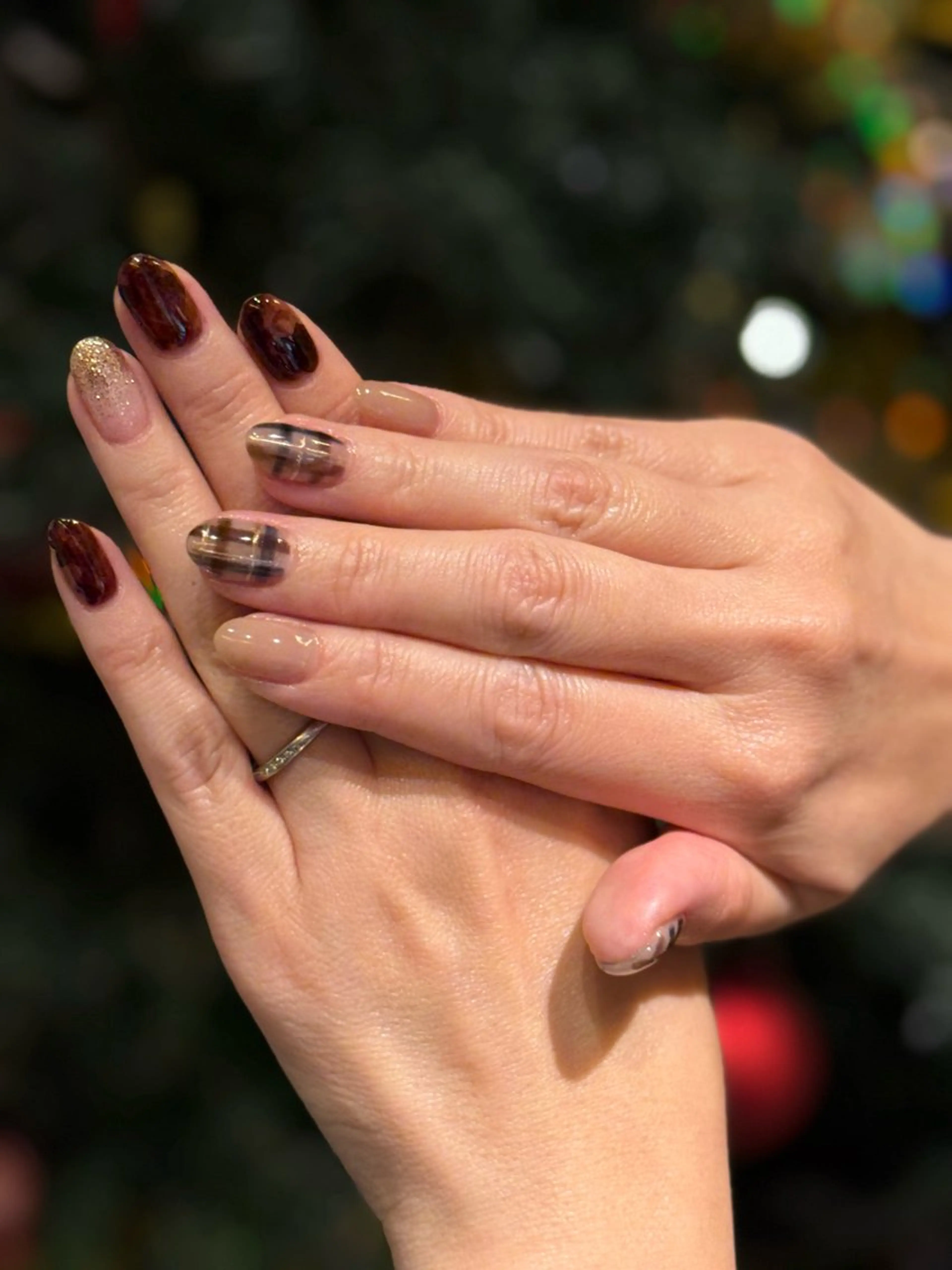 ネイル SAKI UCHIDAのネイルデザイン