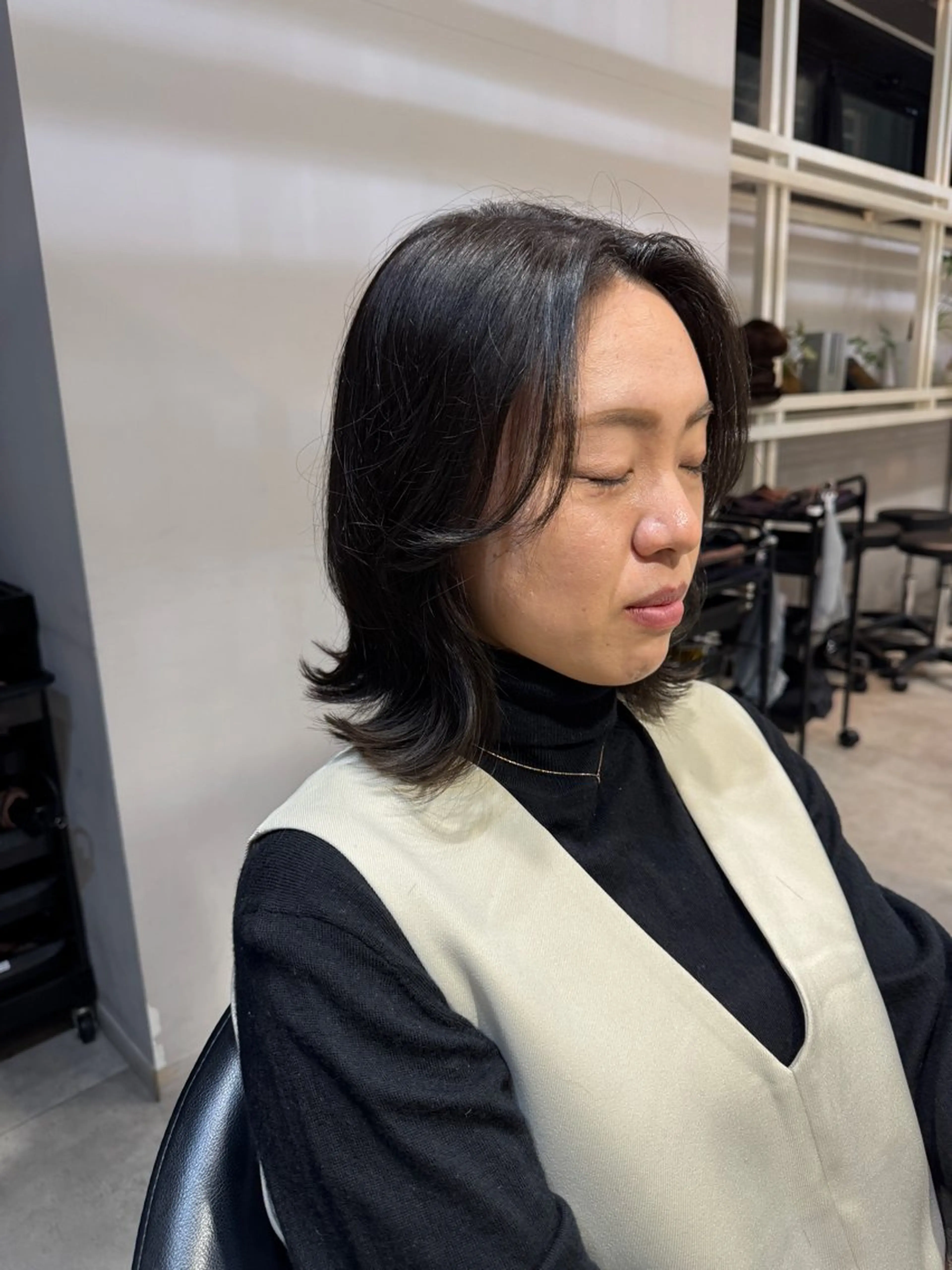 セミロング カラー くびれヘア トリートメント 似合う髪型が 分からない方へのヘアスタイル