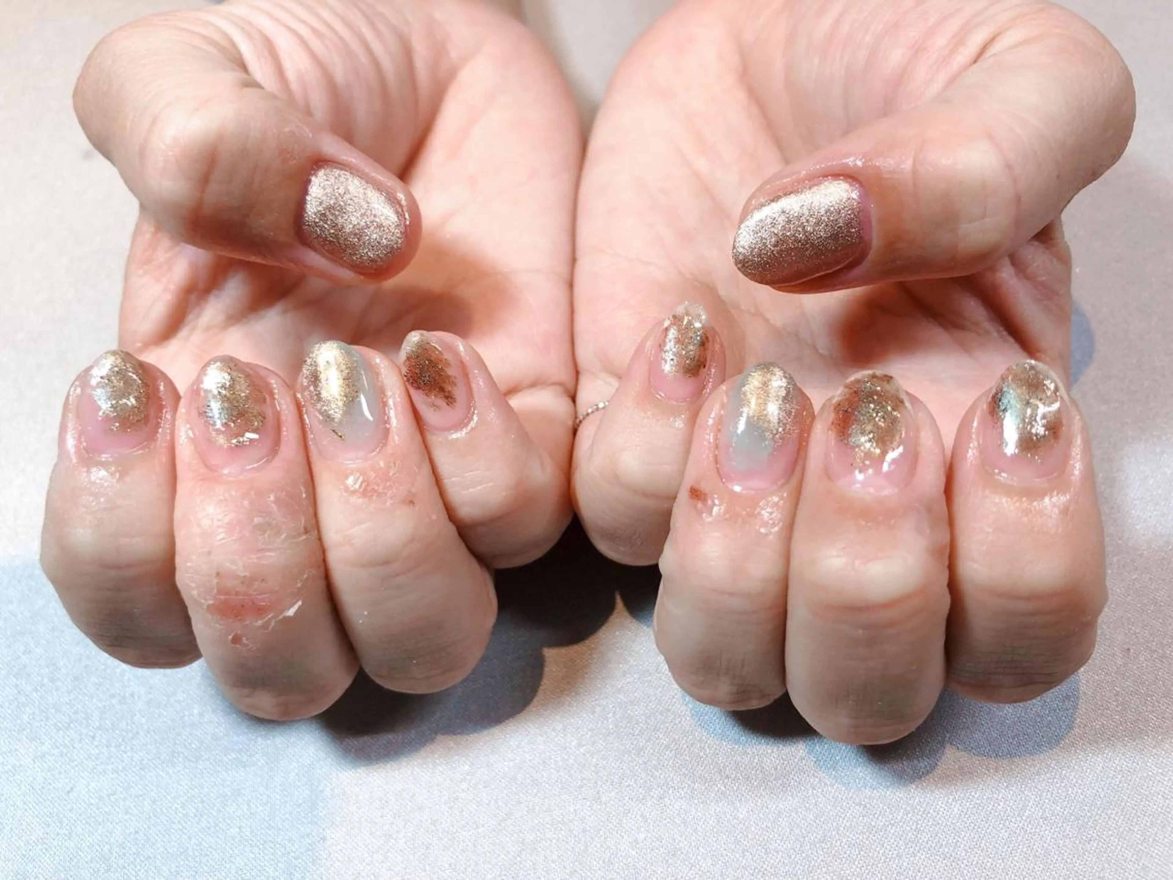 ネイル iiloo aromaworksのネイルデザイン