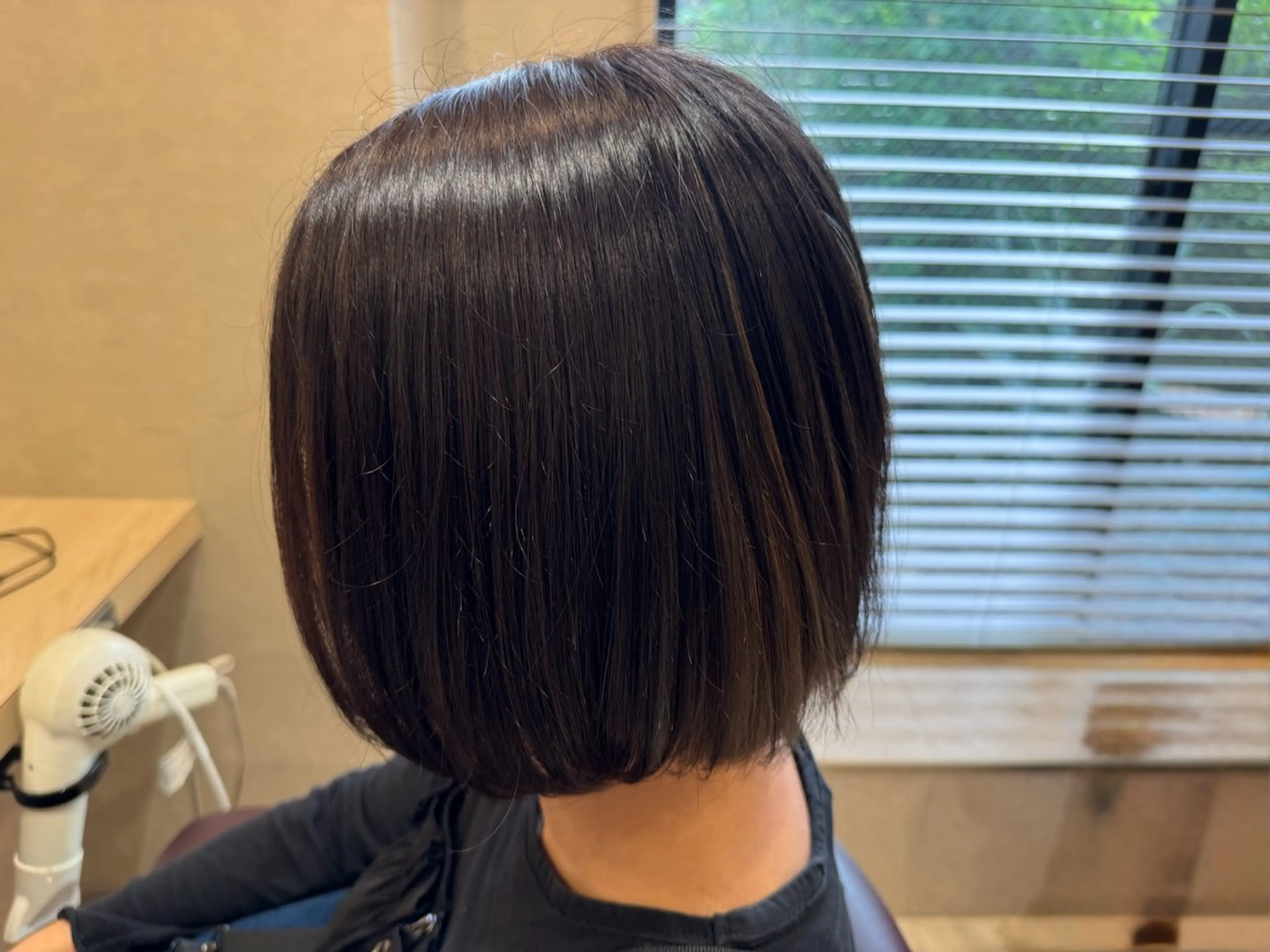 ショート カラー Erika [Simple]のヘアスタイル