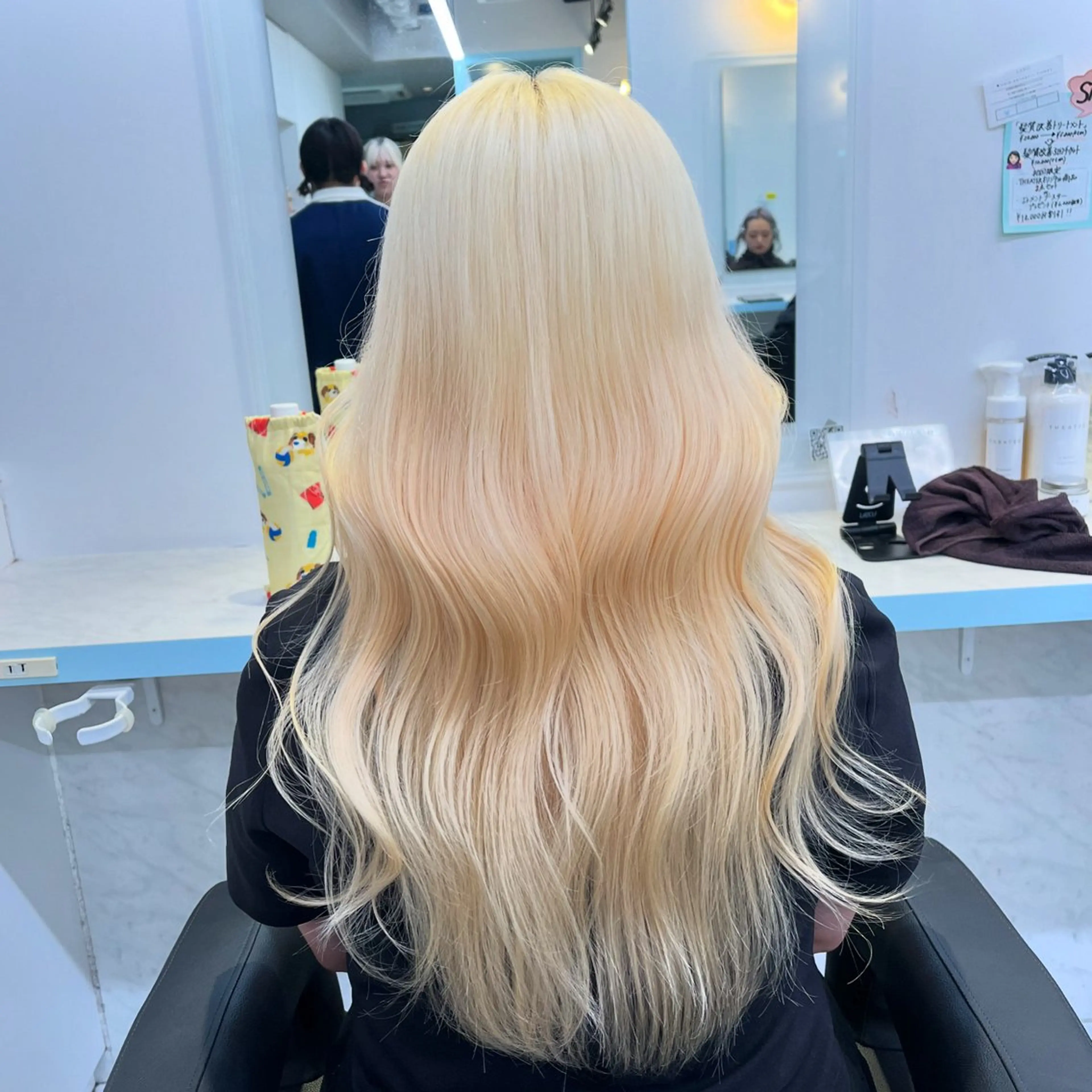 ロング カラー ヘアカラー トリートメント ブリーチカラー 🩵MIZUKIのヘアスタイル