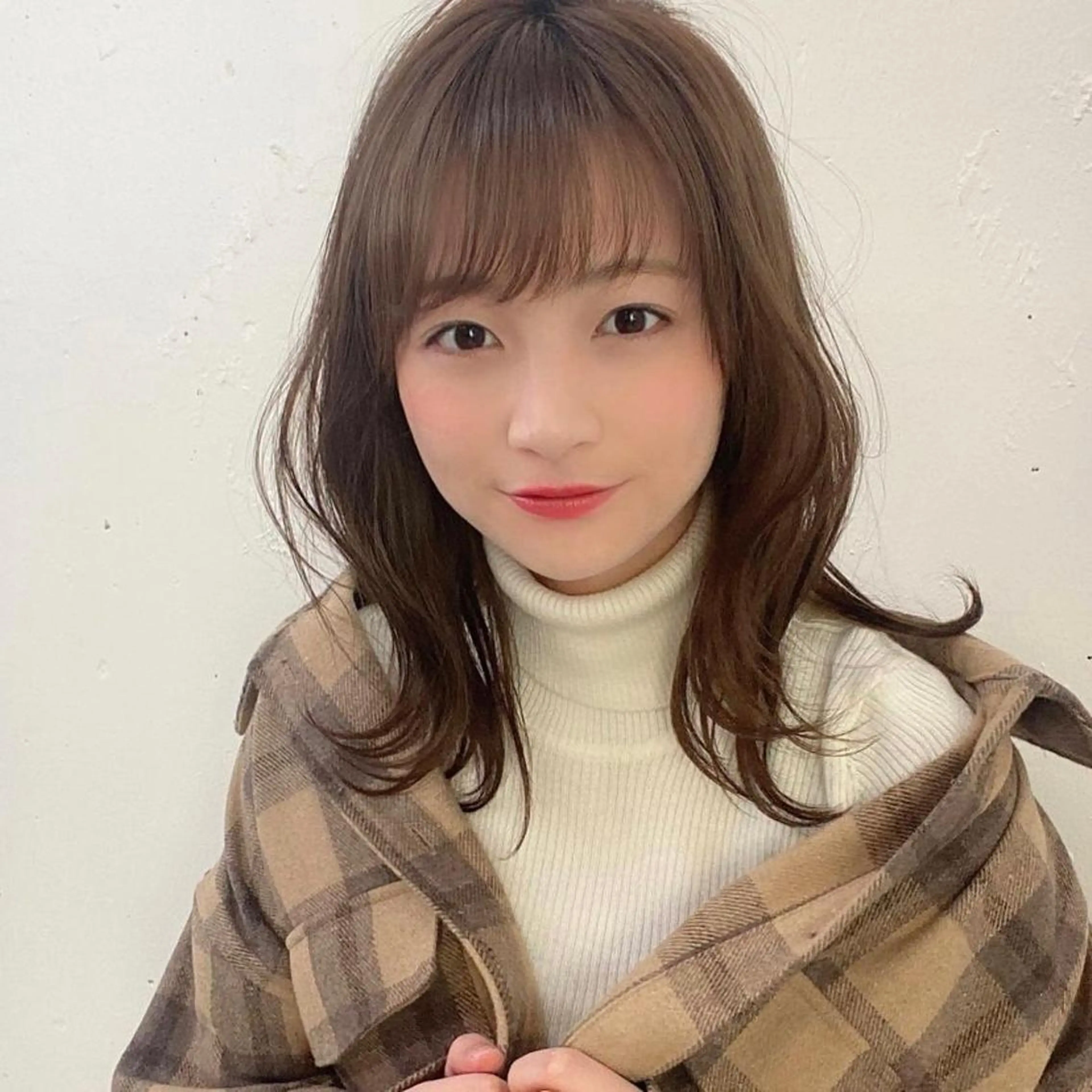 ミディアム バレイヤージュ/ シャドウルーツ/安室のヘアスタイル