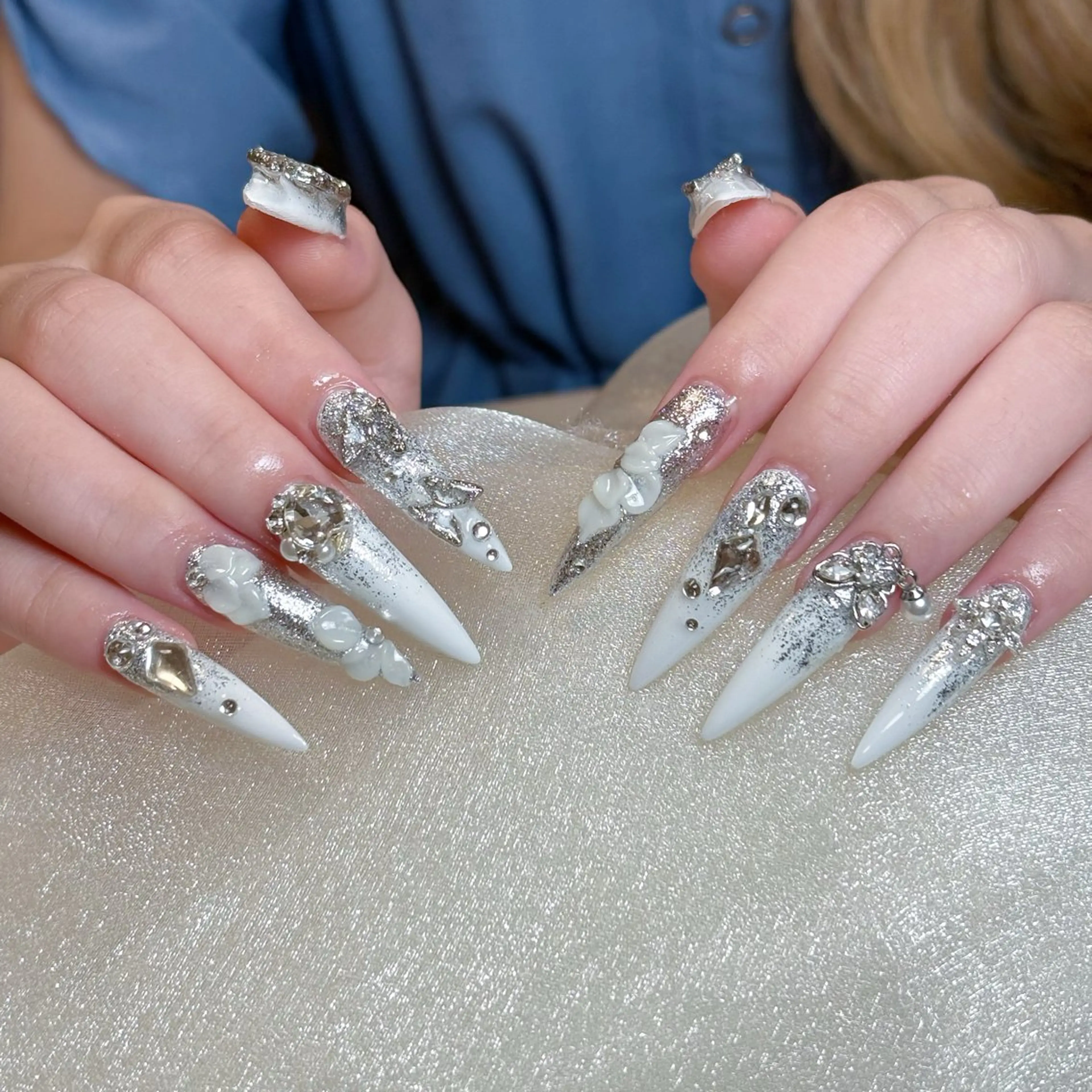 ネイル 成人式 ネイル👑クイーンズ NailQueensのネイルデザイン