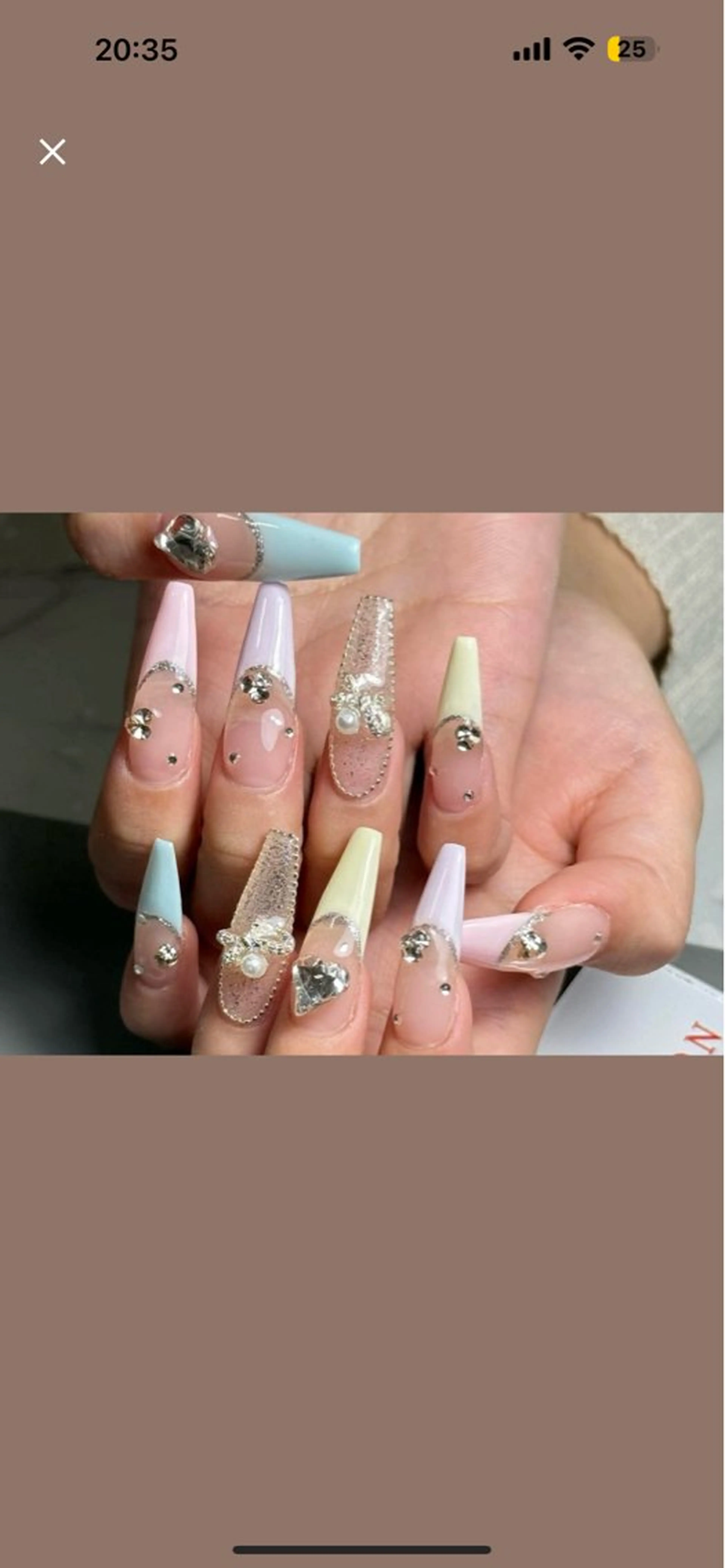 ネイル チークネイル フレンチネイル ジェルネイル グラデーション 韓国ネイル ハンドネイル 清水 ユナのネイルデザイン