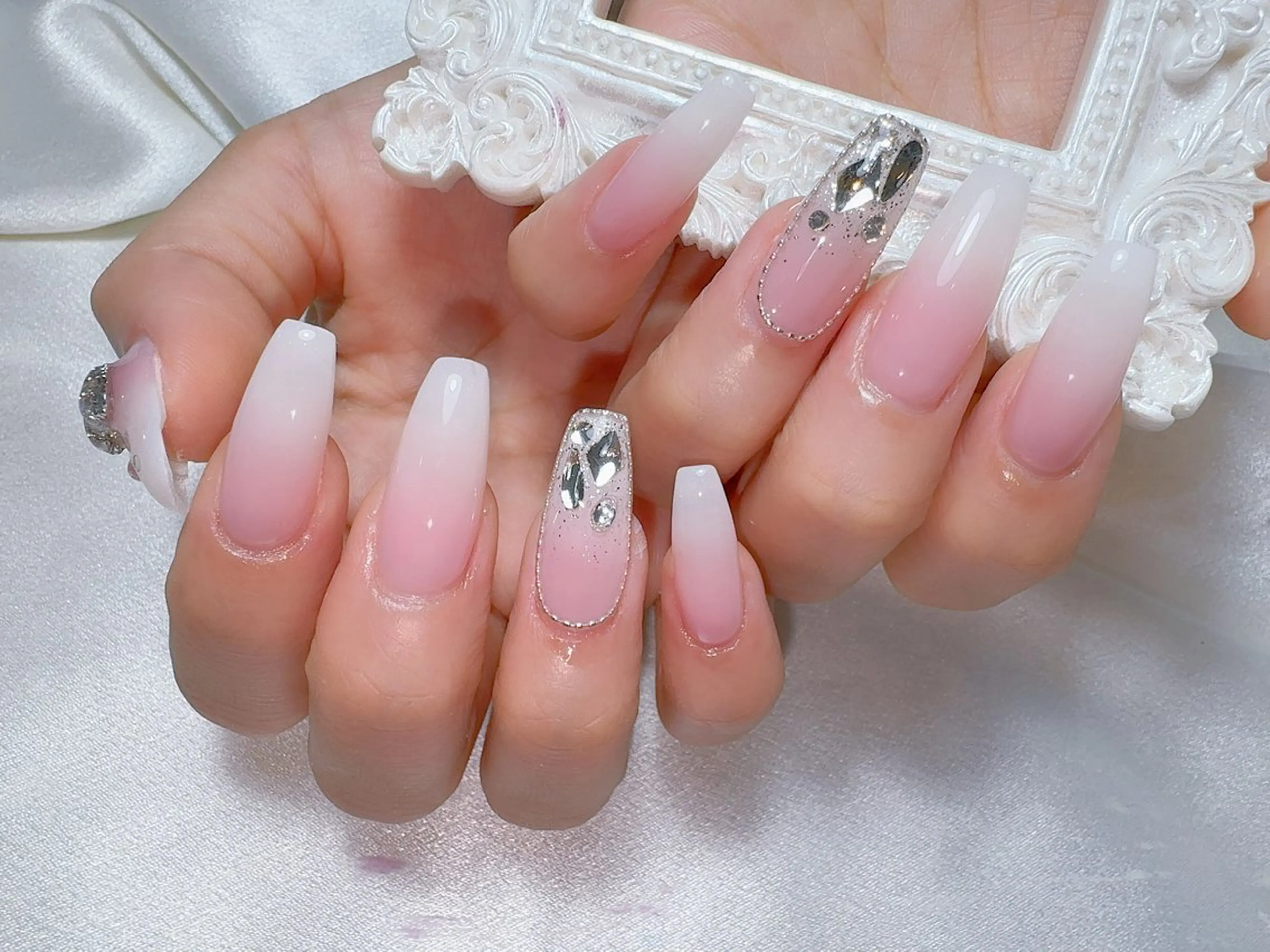 ネイル ハンドネイル ネイルサロン ルミア Lumia 店長のネイルデザイン