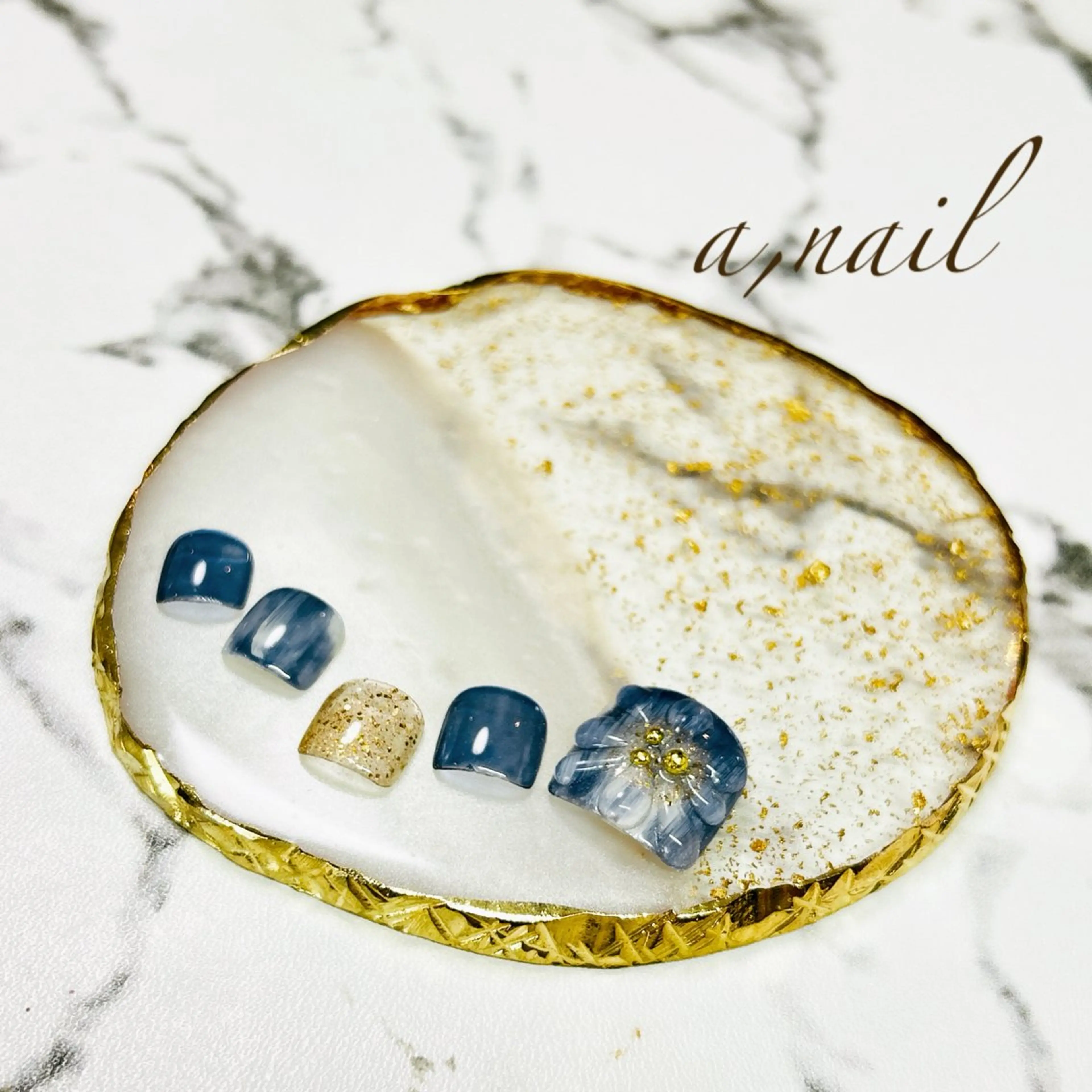 (ご新規様無料ソフトジェルオフあり/オフなし)フット定額6680円コース+角質除去の写真