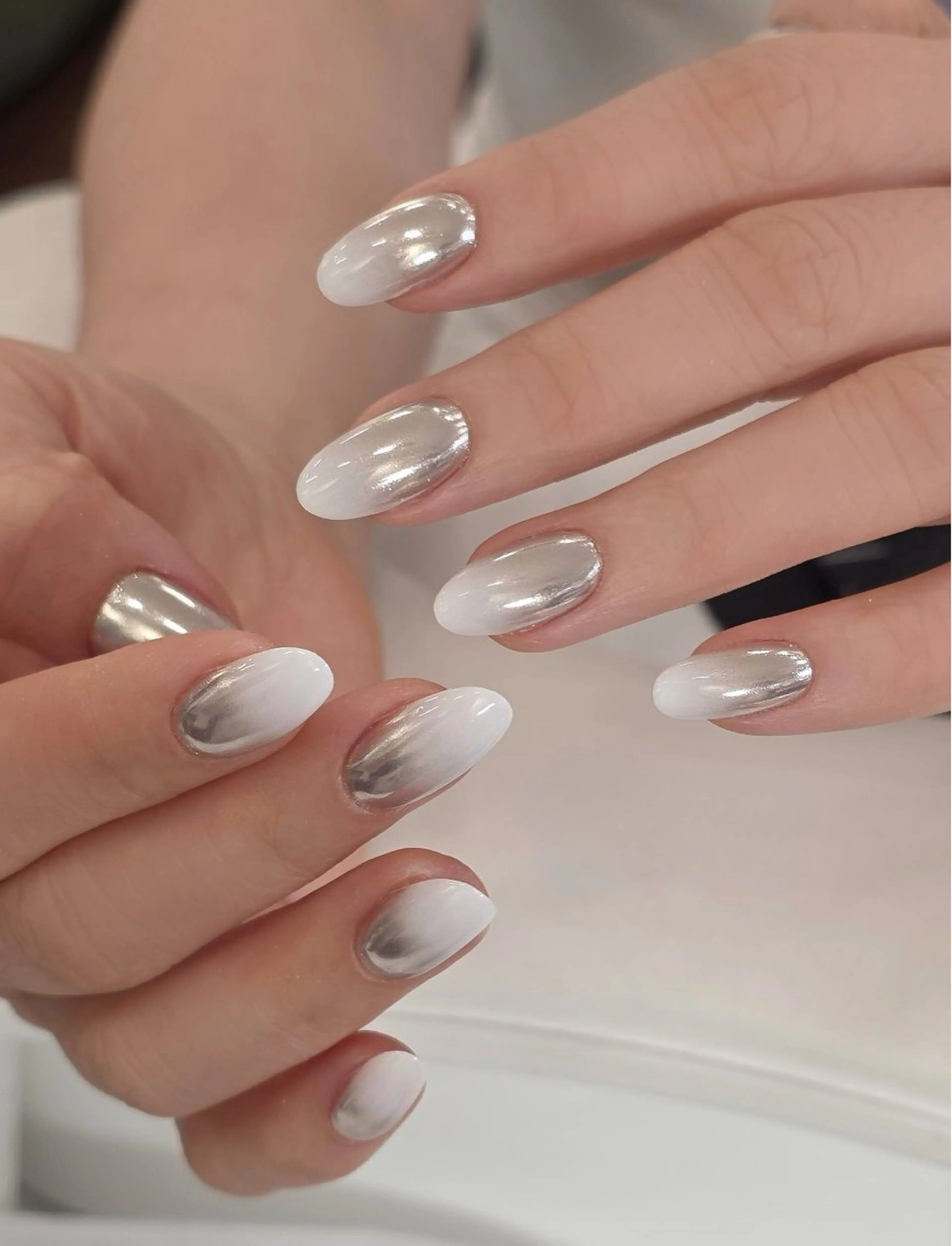 ネイル オーロラネイル 長さ出し フットネイル 韓国ネイル ラメ(グリッター) ハンドネイル 👍thumbs up nail👍のネイルデザイン