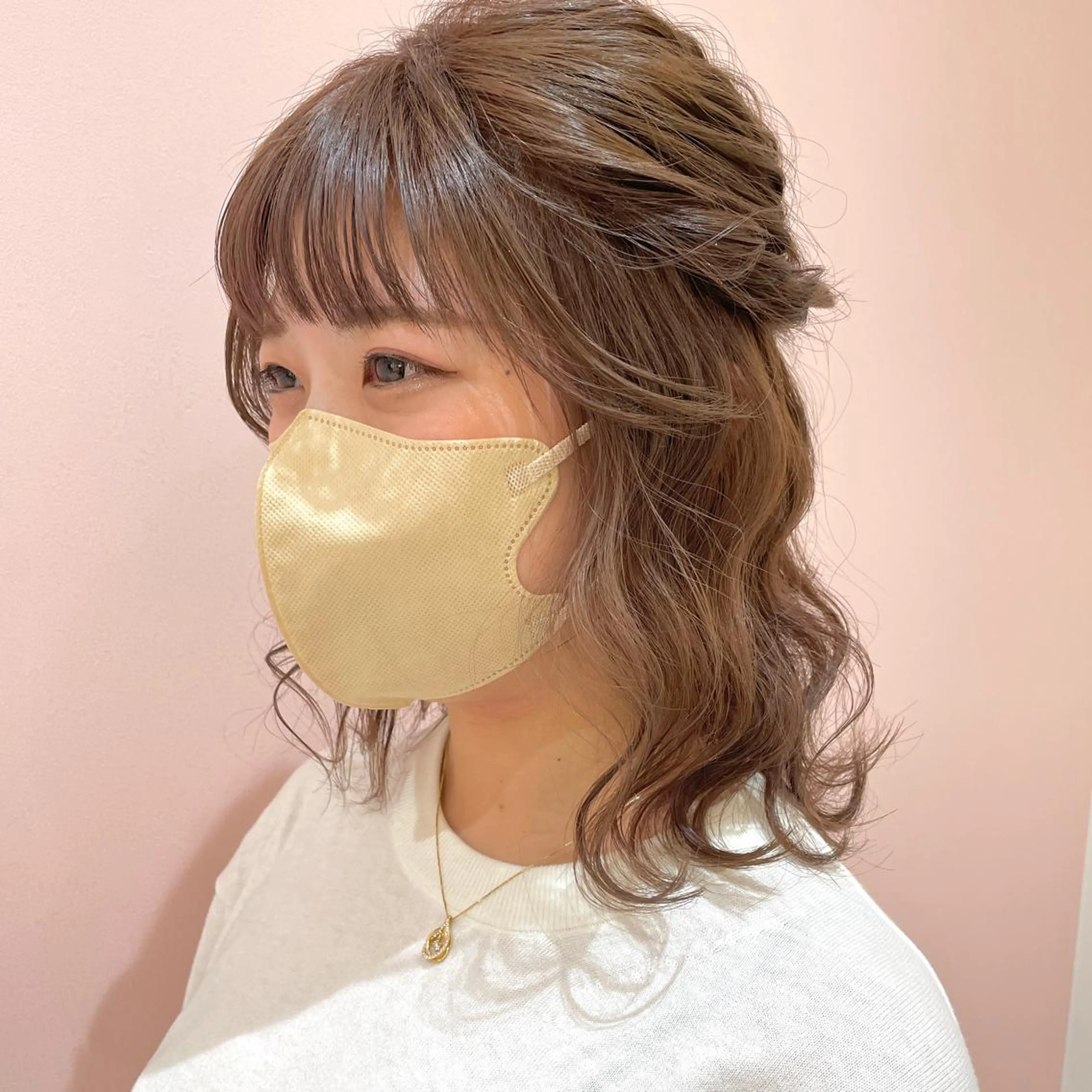 セミロング カラー ヘアアレンジ ベージュカラー ブラウンカラー ブラウンベージュ カット ヘアカラー トリートメント レイヤー/ウルフ/ ハイトーンchimiのヘアスタイル