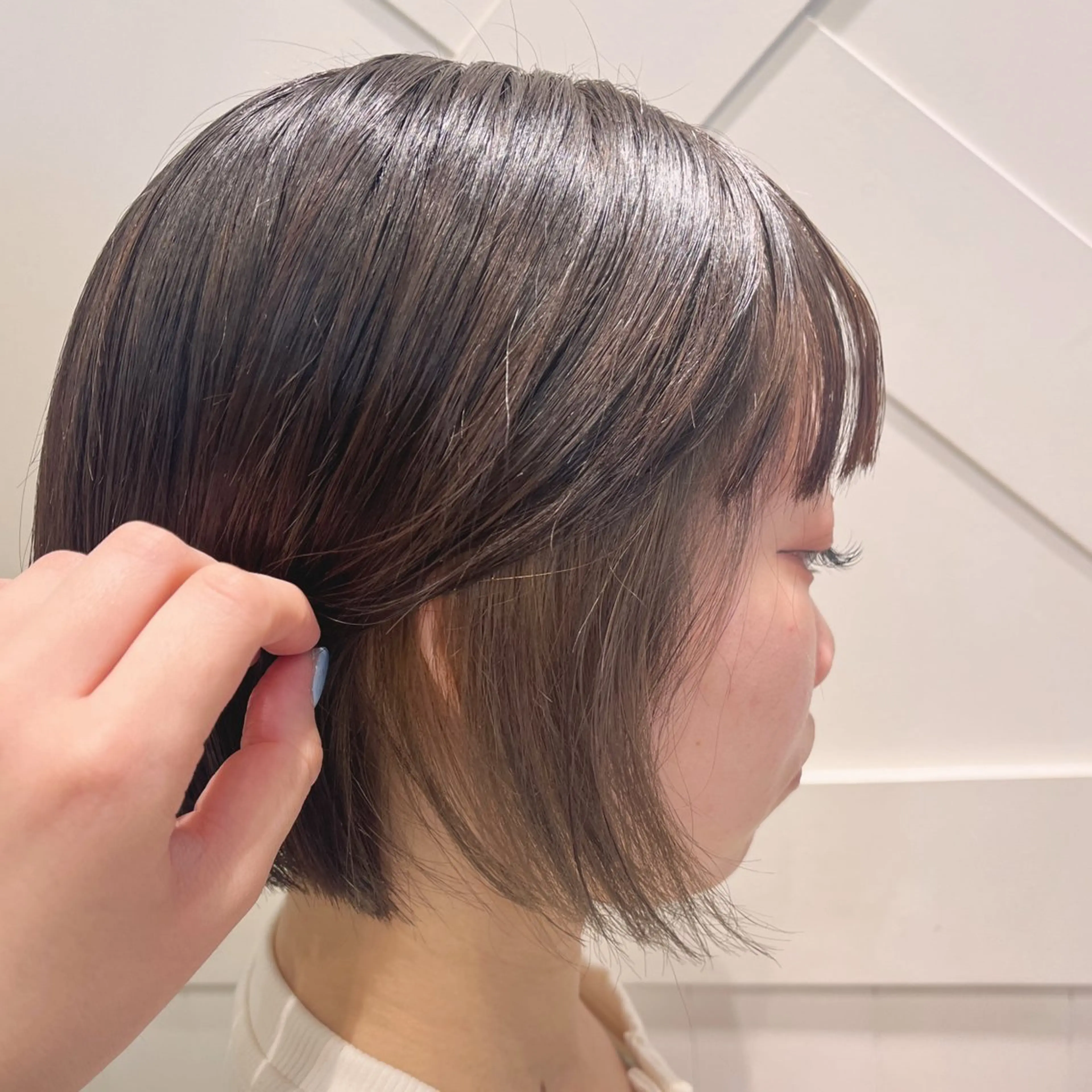 ミディアム カラー ベージュカラー イヤリングカラー ヘアカラー 韓国レイヤー 暖色カラー/さくらのヘアスタイル