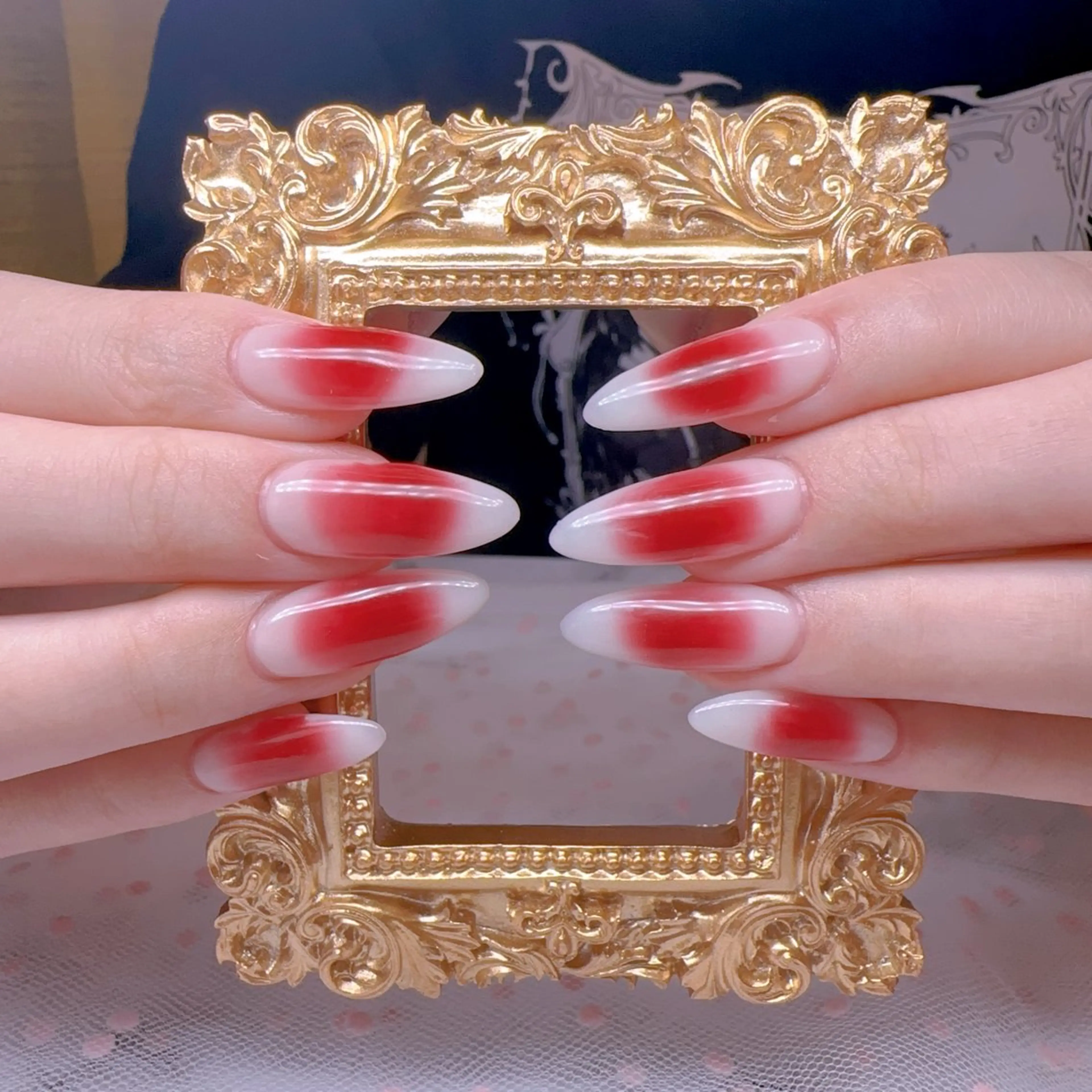 ネイル オーロラネイル 長さ出し フットネイル 韓国ネイル ラメ(グリッター) ハンドネイル Belle nail salon 新小岩のネイルデザイン