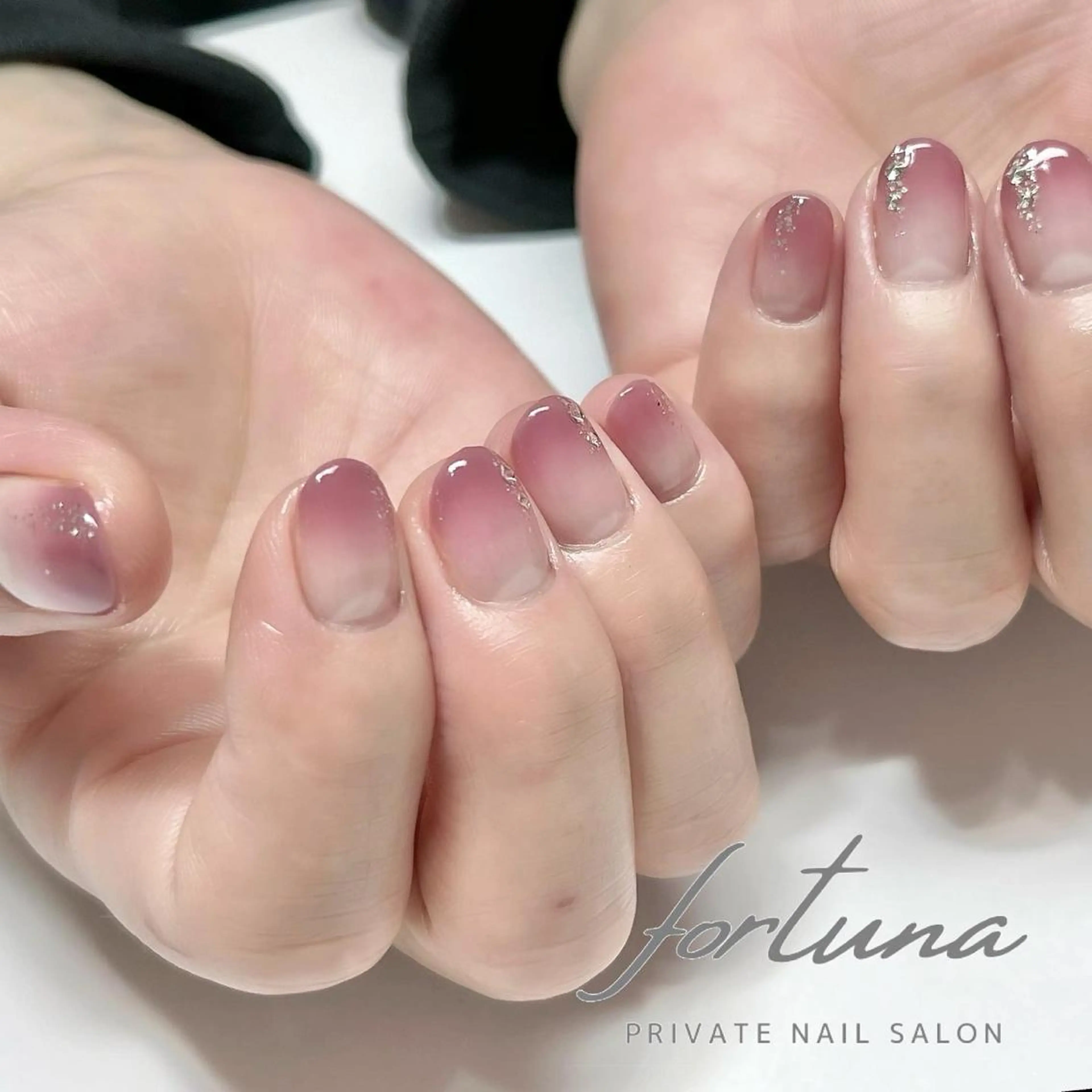 ネイル グラデーション ラメ(グリッター) ピンク ストーンネイル fortuna 武藤裕美のネイルデザイン