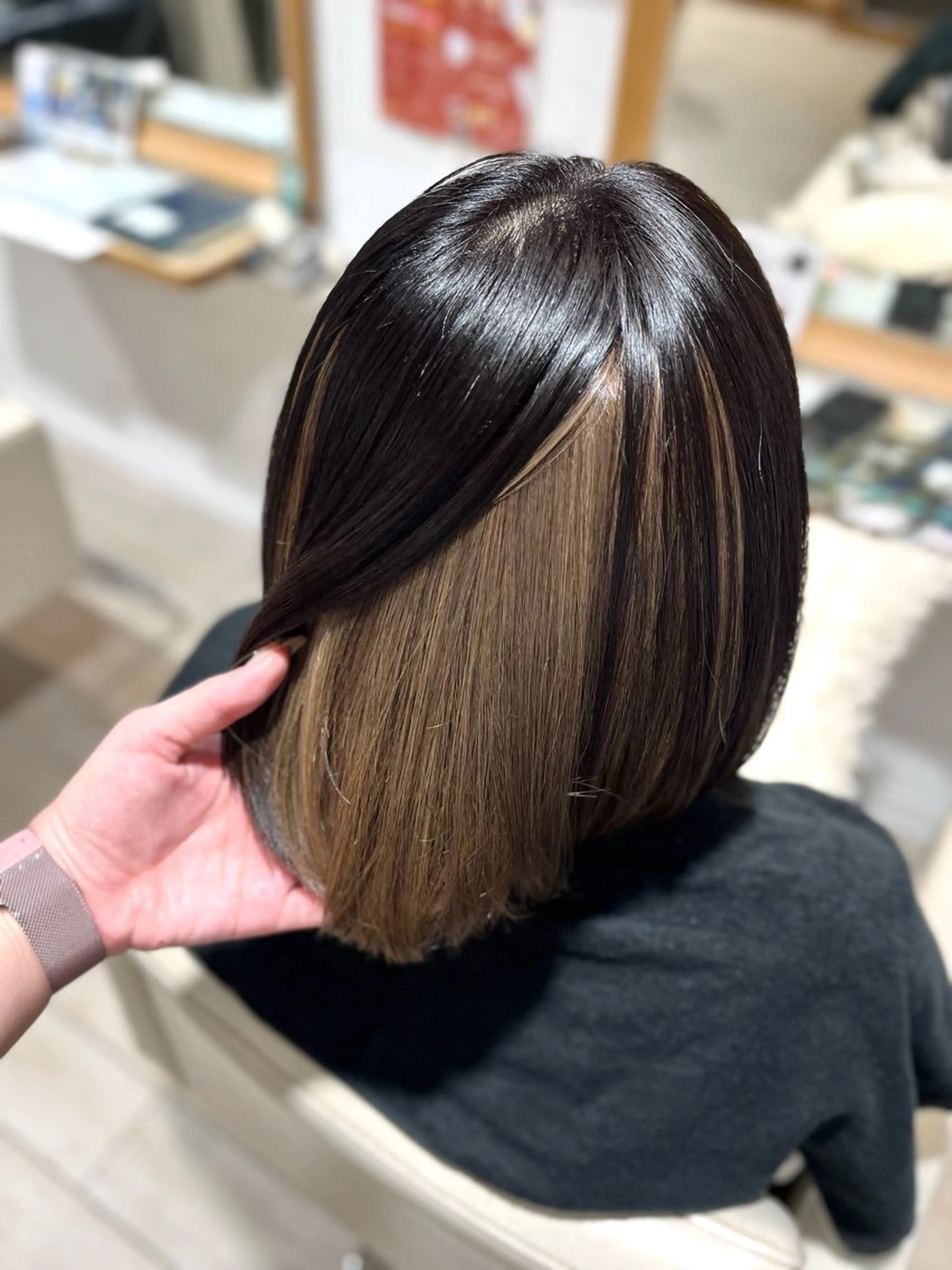 ミディアム ヘアカラー 松森 小夏のヘアスタイル